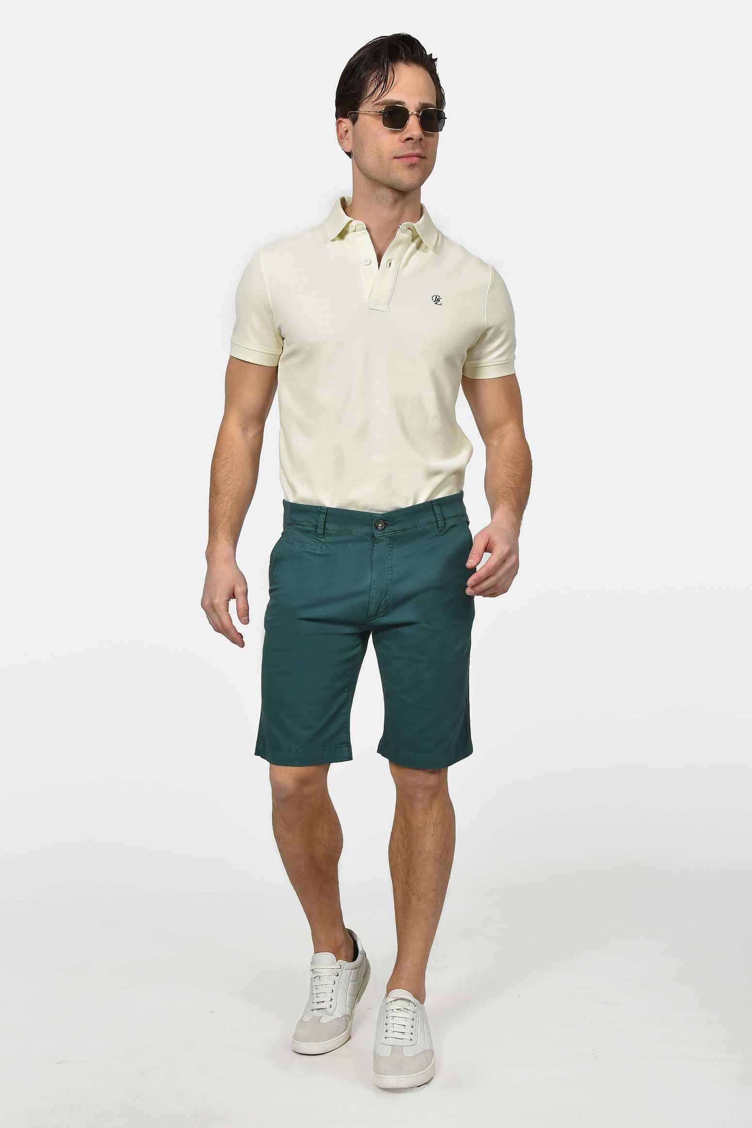 ανδρική-βαμβακερή-chinos-βερμούδα-slim-fit-με-καθαρή-γραμμή-&-ελαστική-άνεση