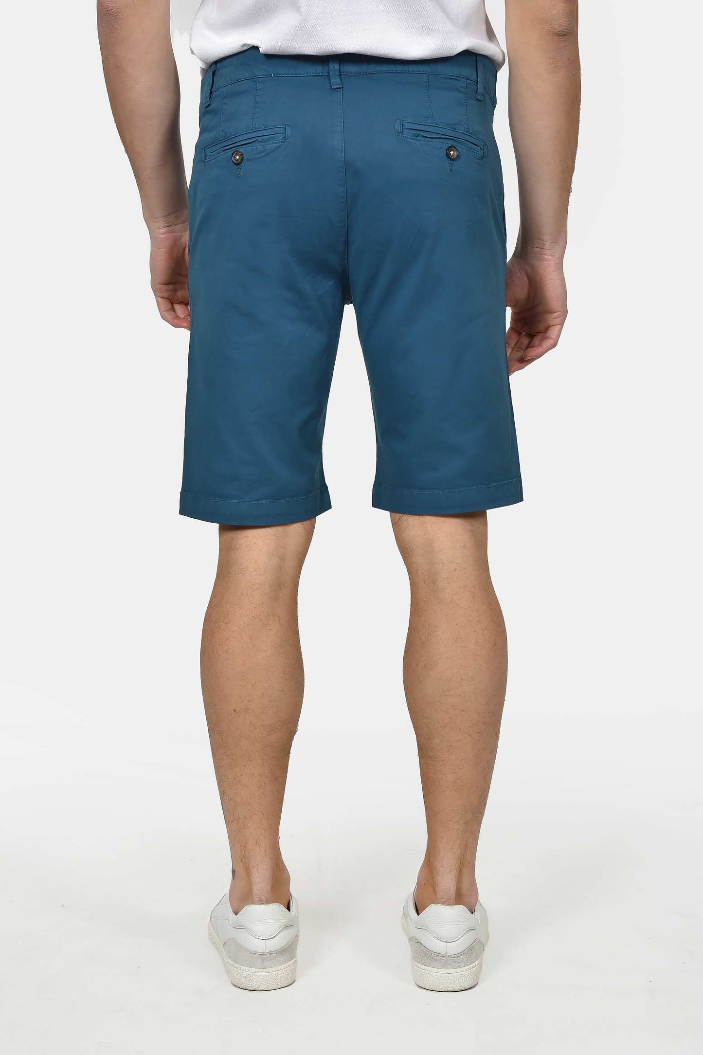 ανδρική-βαμβακερή-chinos-βερμούδα-slim-fit-με-καθαρή-γραμμή-&-ελαστική-άνεση