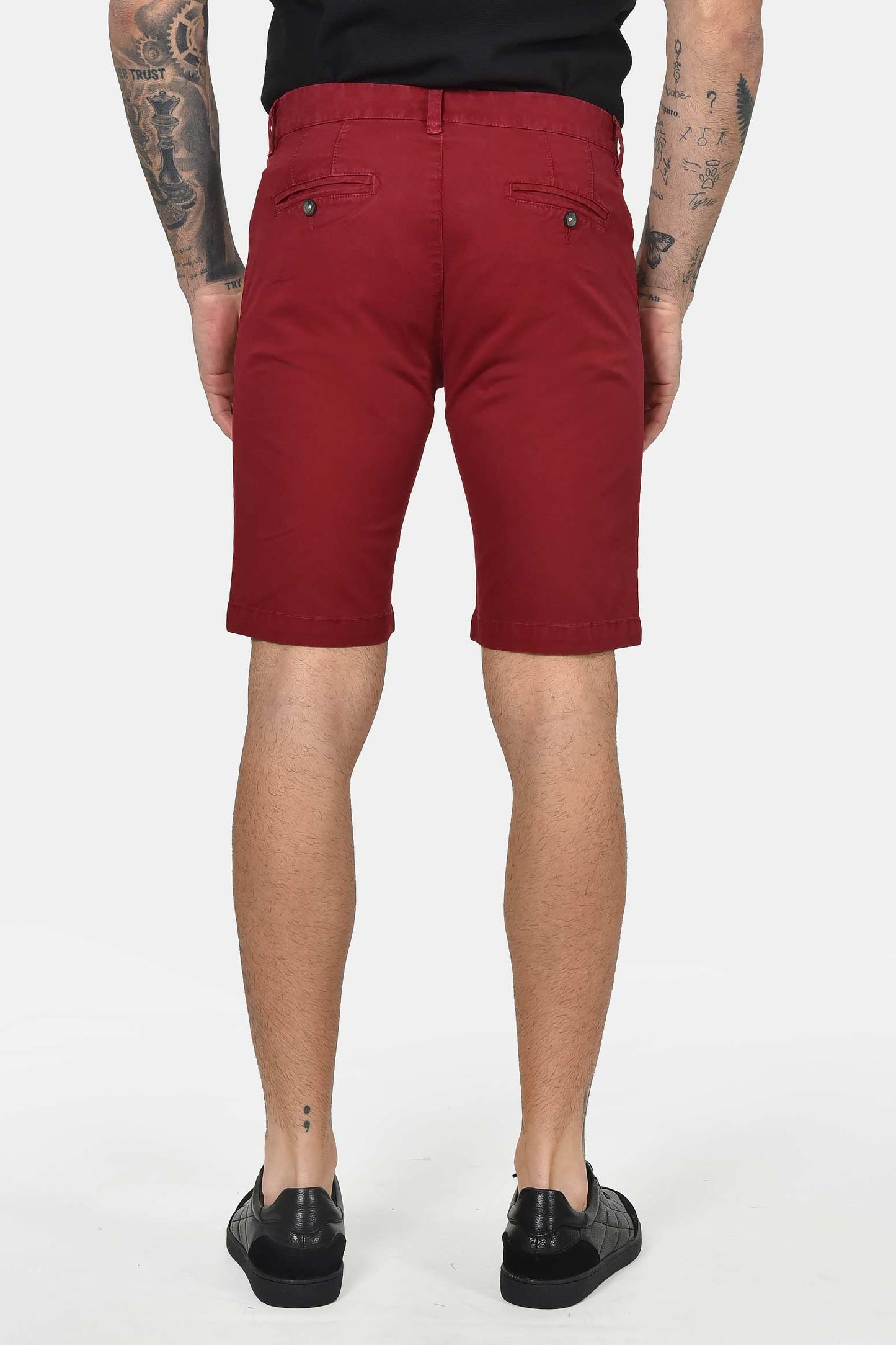 ανδρική-βαμβακερή-chinos-βερμούδα-slim-fit-με-καθαρή-γραμμή-&-ελαστική-άνεση