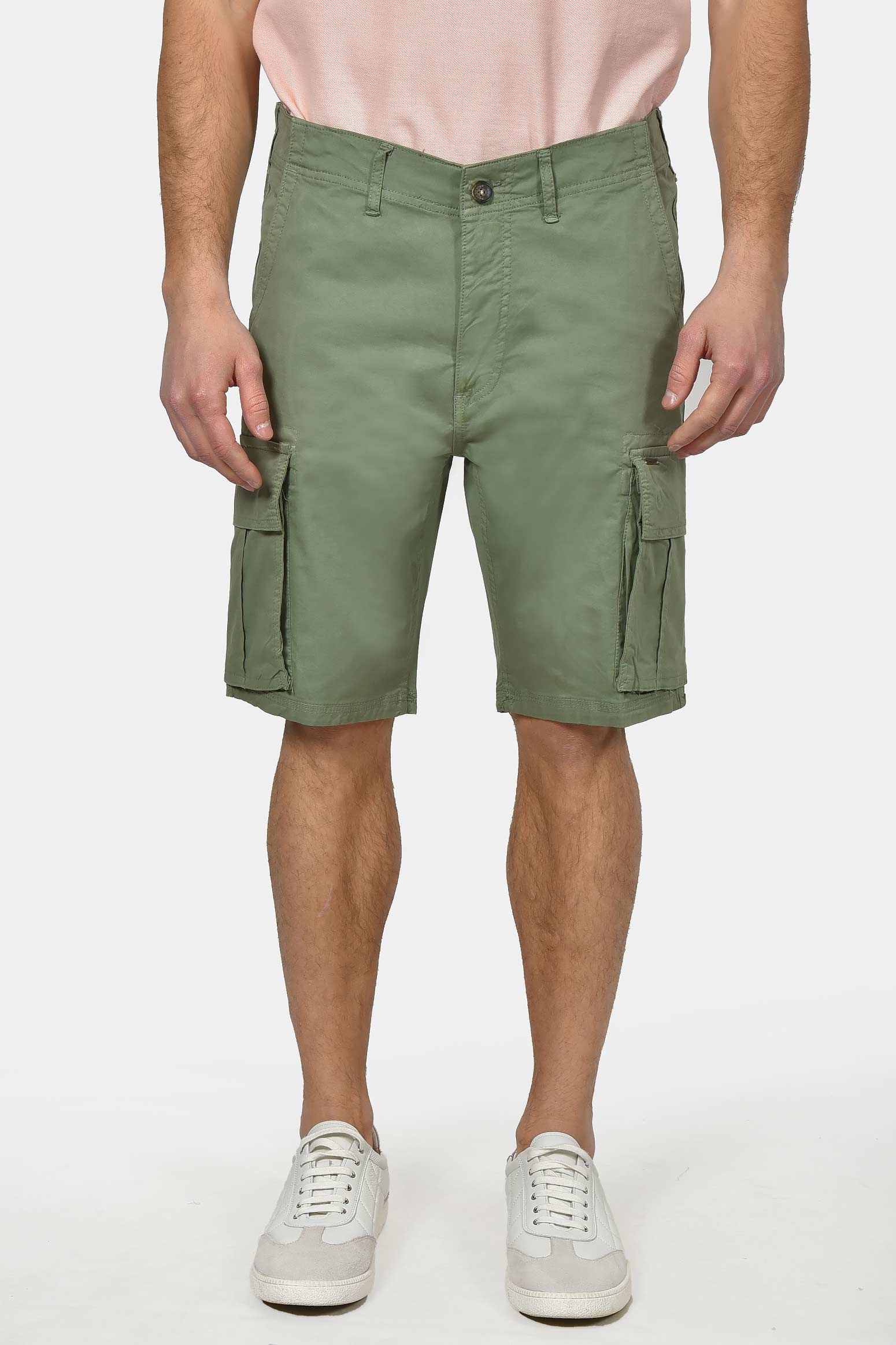 ανδρική-cargo-βερμούδα-slim-fit-με-πλαϊνές-τσέπες-&-ελαστική-άνεση-κινήσεων