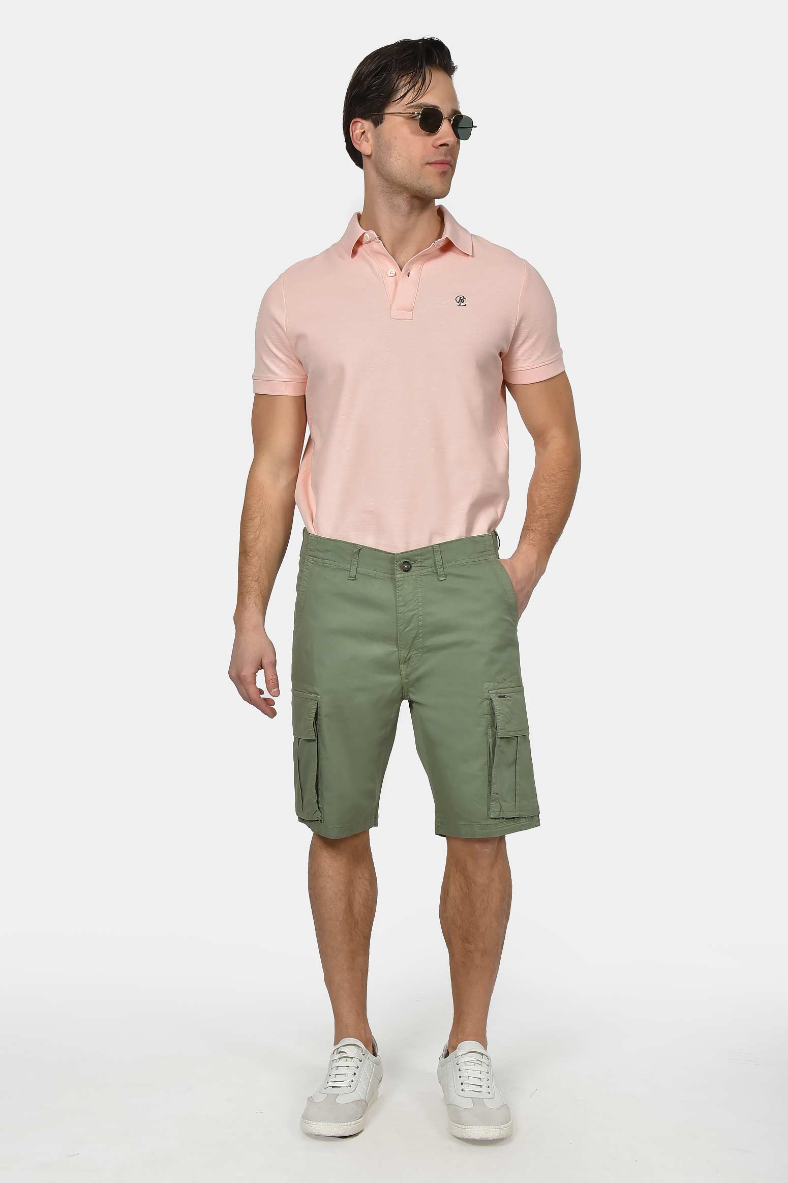 ανδρική-cargo-βερμούδα-slim-fit-με-πλαϊνές-τσέπες-&-ελαστική-άνεση-κινήσεων
