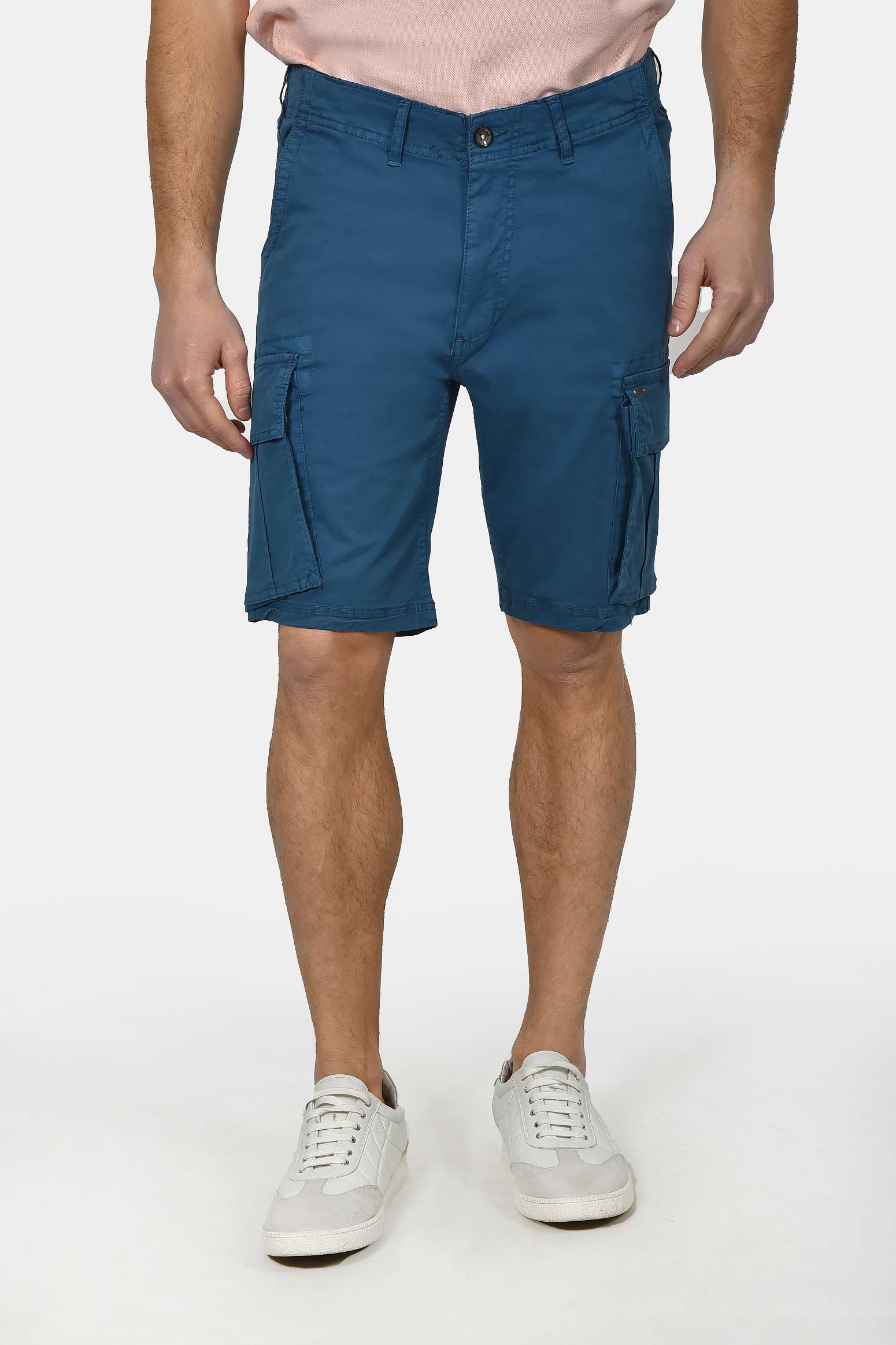 ανδρική-cargo-βερμούδα-slim-fit-με-πλαϊνές-τσέπες-&-ελαστική-άνεση-κινήσεων