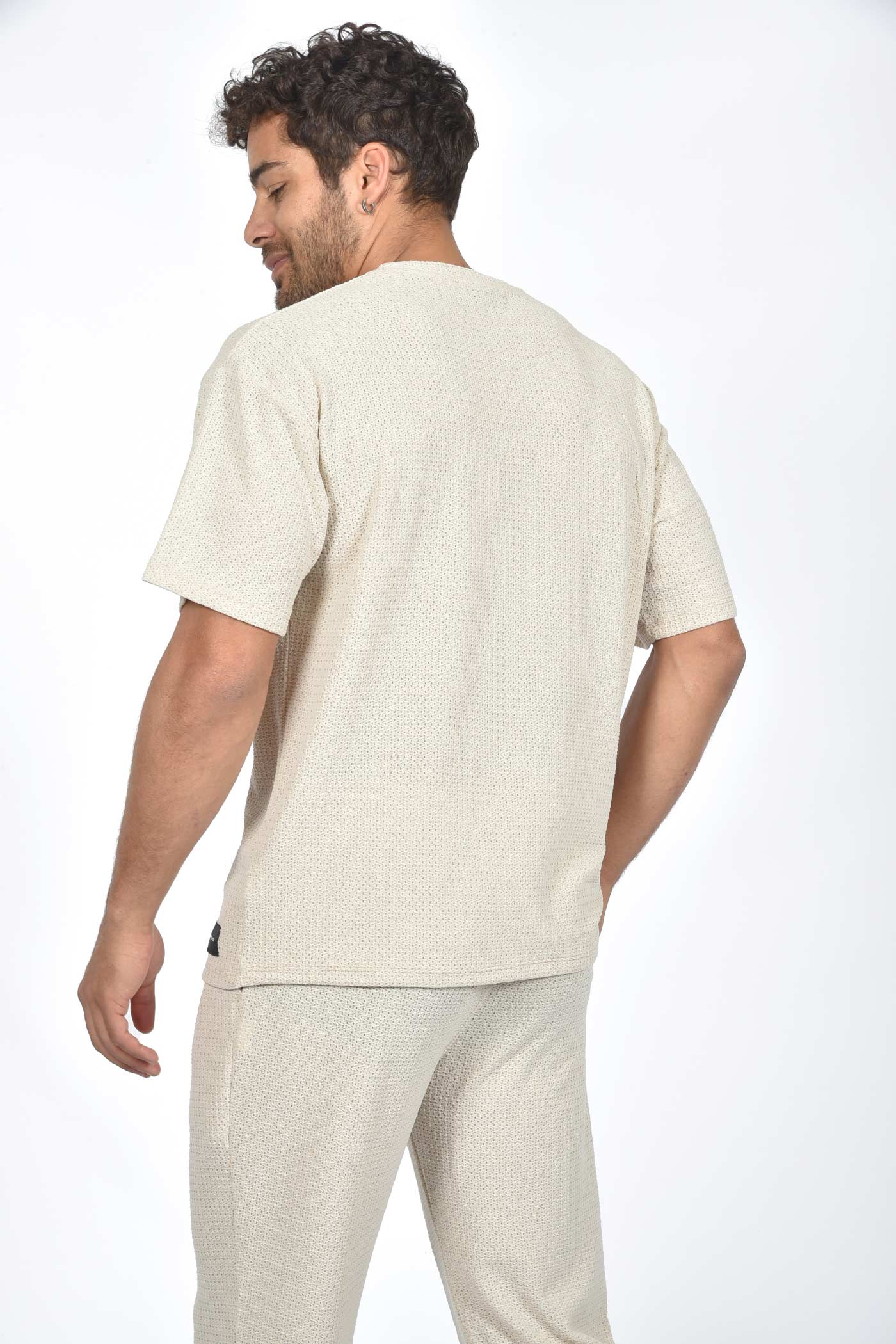 ανδρικό-oversized-t-shirt-με-πλεκτή-ύφανση