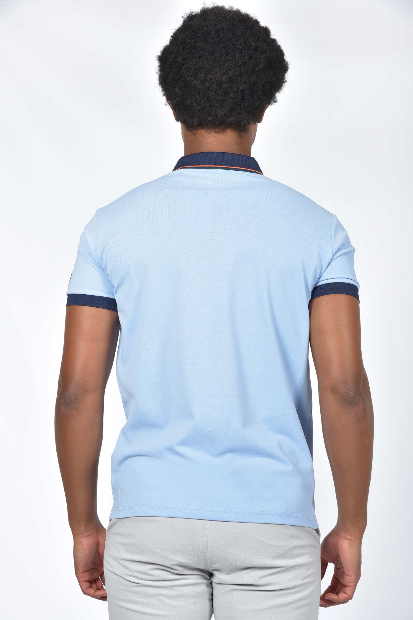ανδρική-μπλούζα-polo-με-contrast-χρώμα-γιακά