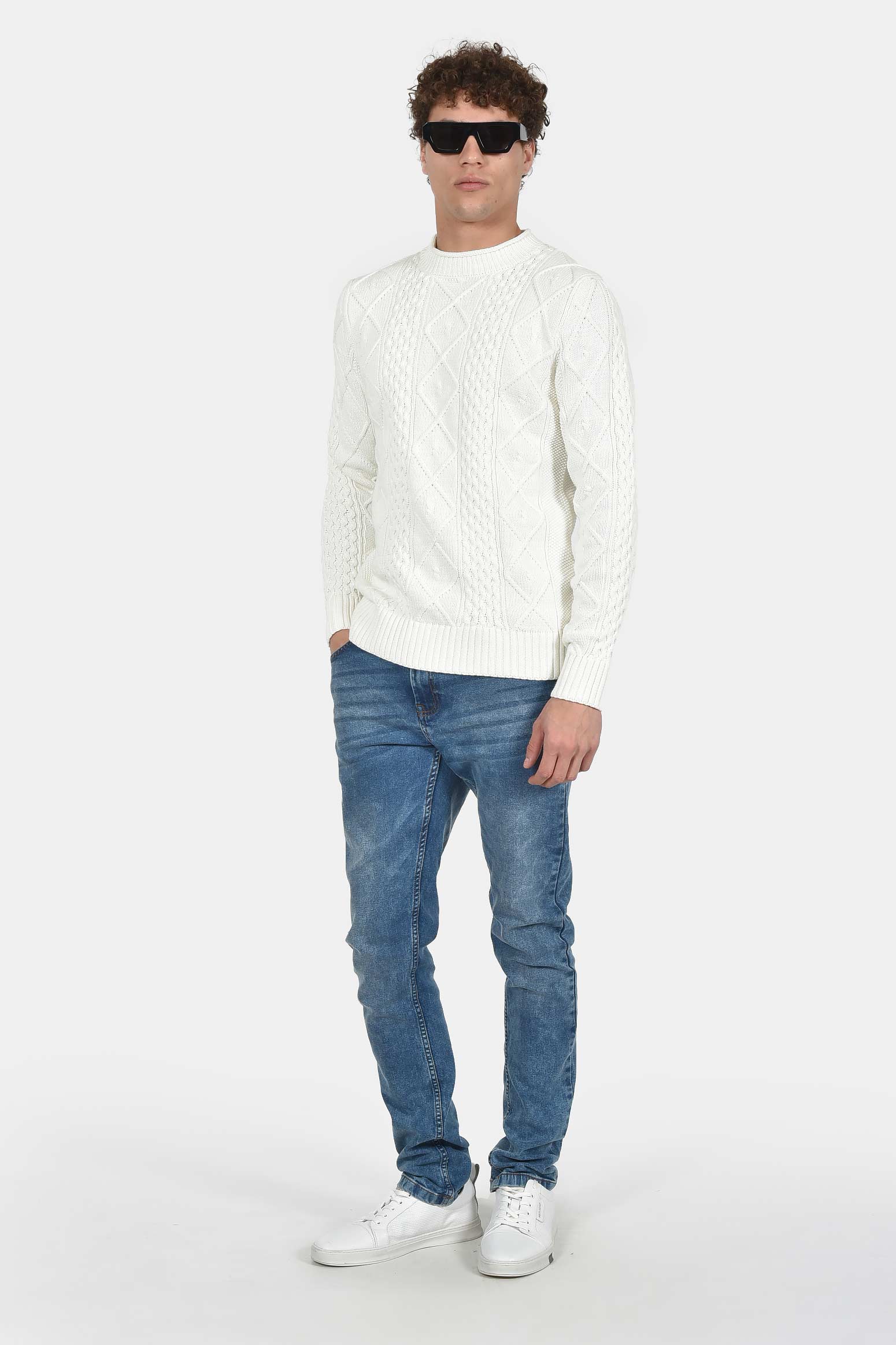 ανδρικό-πλεκτό-πουλόβερ-normal-fit-με-ανάγλυφη-πλέξη-100%-βαμβάκι