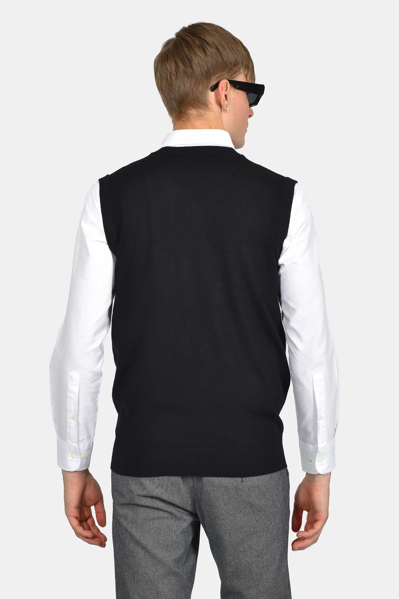 ανδρικό-πλεκτό-γιλέκο-normal-fit-με-λαιμόκοψη-v