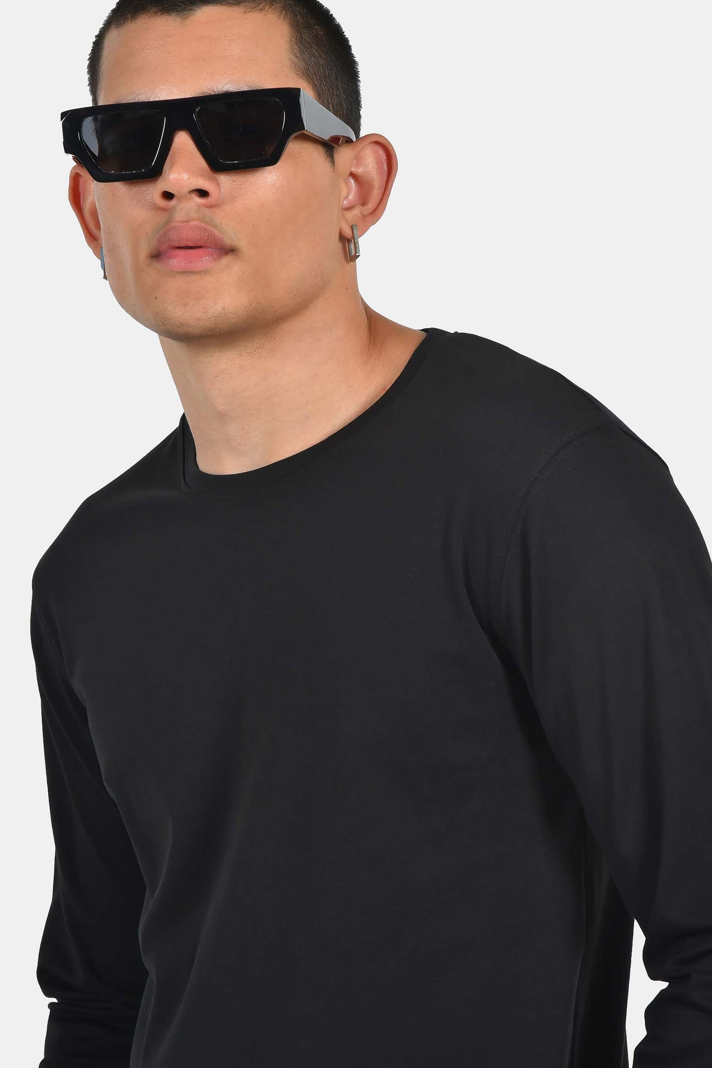 ανδρική-μακρυμάνικη-μπλούζα-normal-fit-100%-βαμβάκι