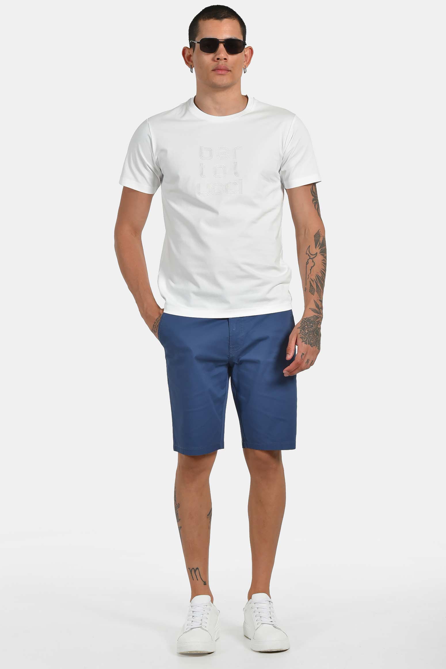 ανδρικό-t-shirt-normal-fit-με-ανάγλυφο-logo-απαλή-αίσθηση-&-σταθερή-γραμμή