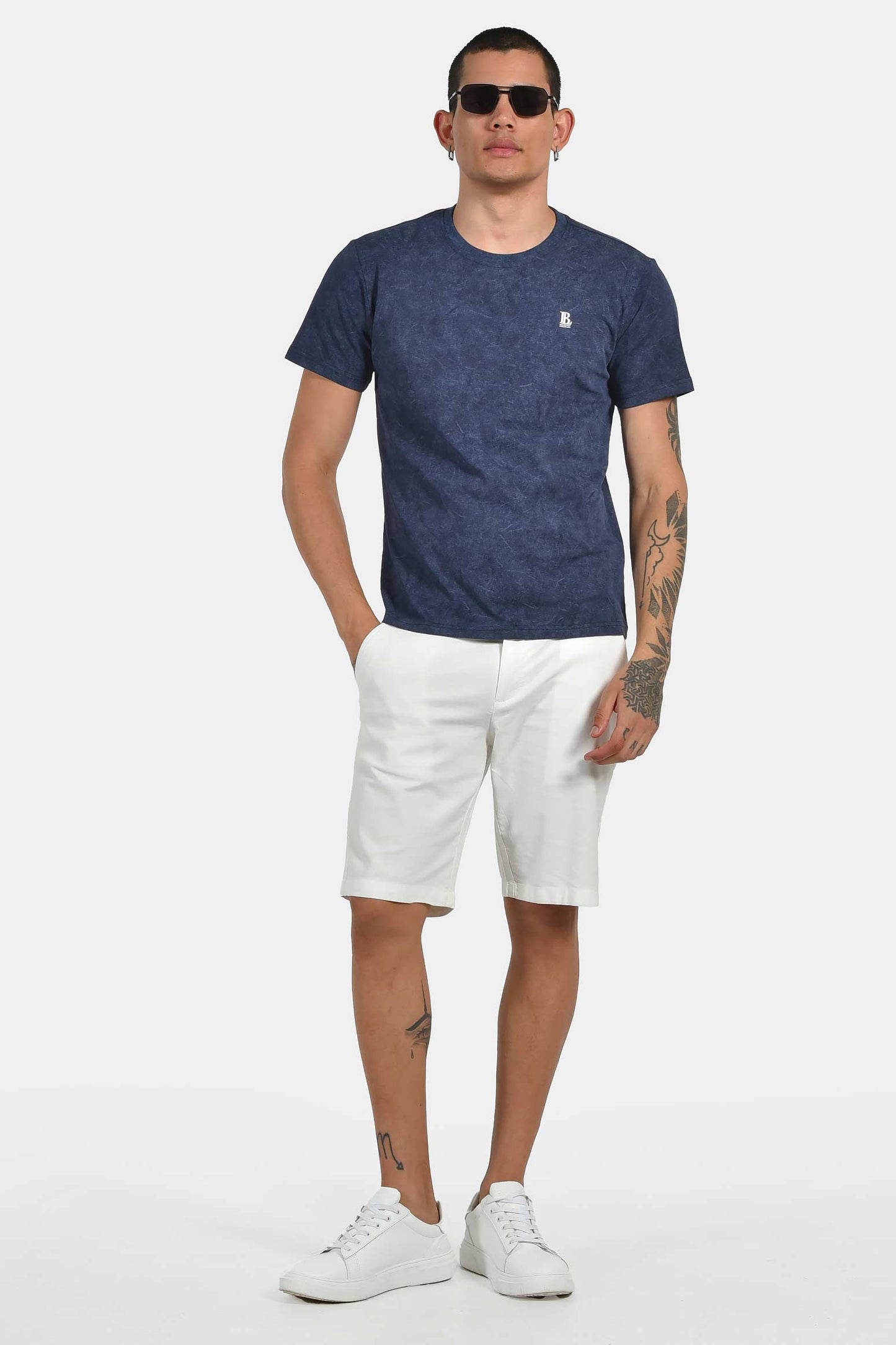ανδρικό-t-shirt-normal-fit-100%-βαμβακερό-με-διακριτικό-λογότυπο-στήθους