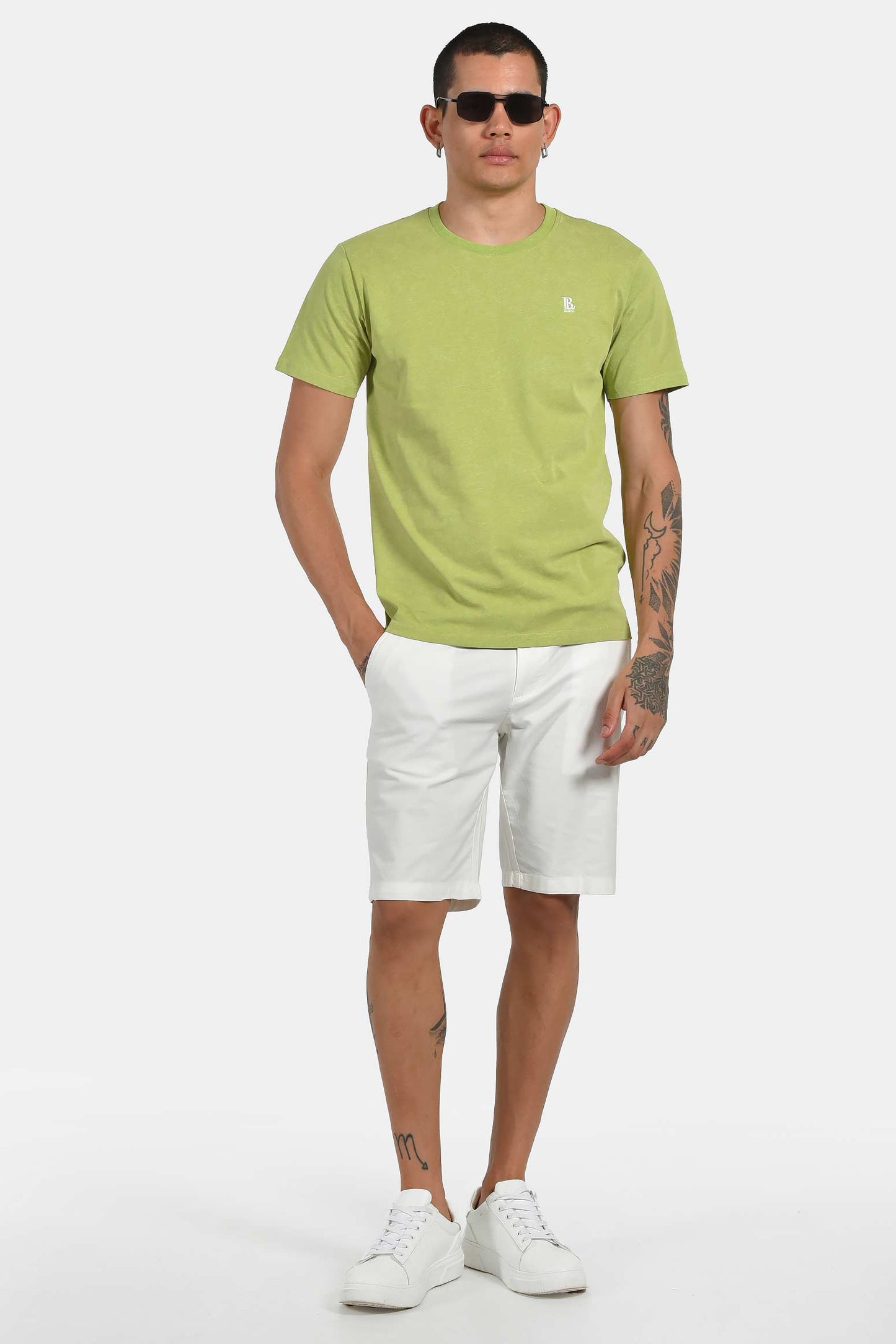 ανδρικό-t-shirt-normal-fit-100%-βαμβακερό-με-διακριτικό-λογότυπο-στήθους