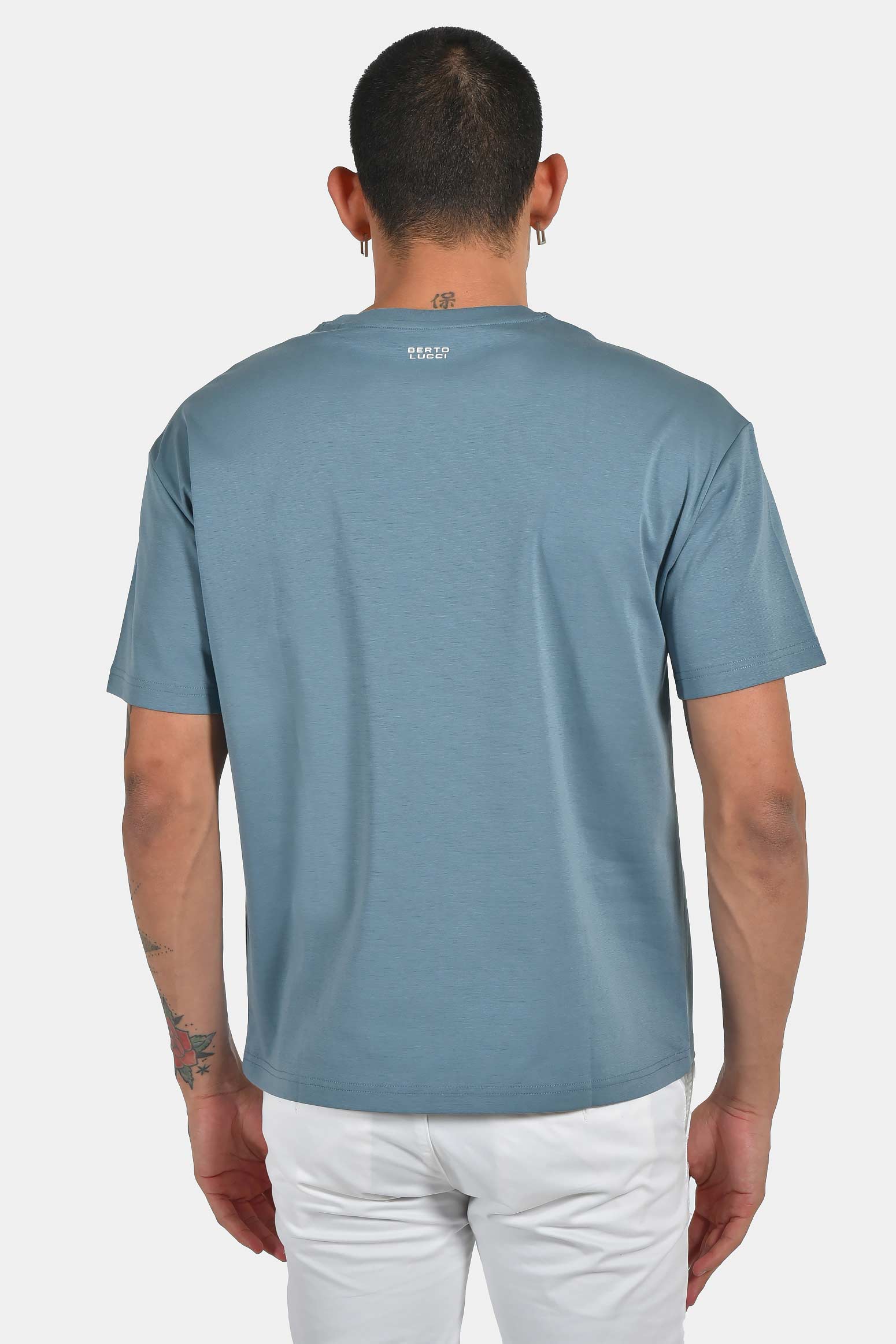 ανδρικό-t-shirt-normal-fit-με-τύπωμα-“focus”-&-ελαστική-σύνθεση