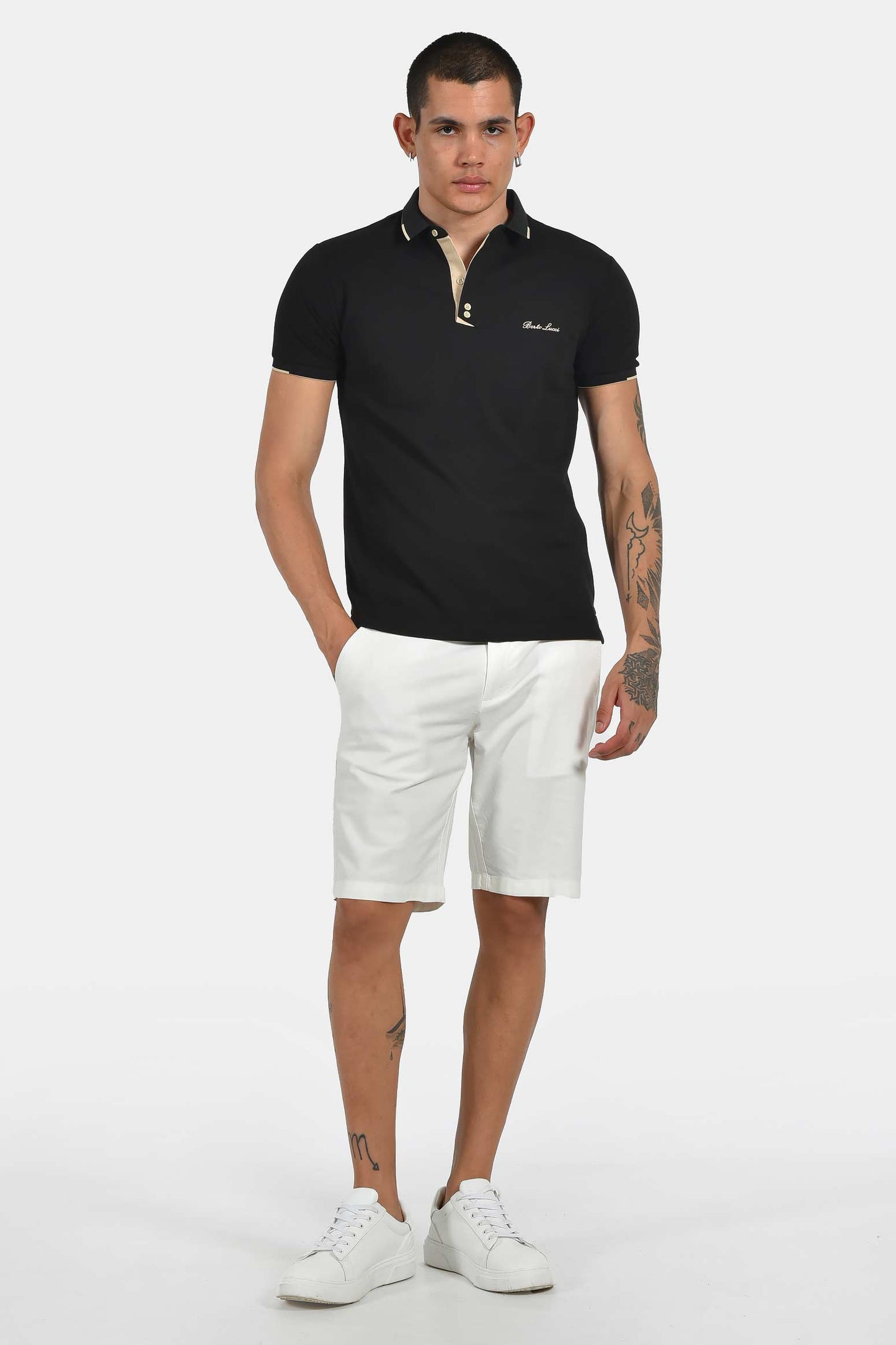 ανδρική-μπλούζα-polo-normal-fit-με-αντίθεση-στην-πατιλέτα-&-κέντημα-στήθους