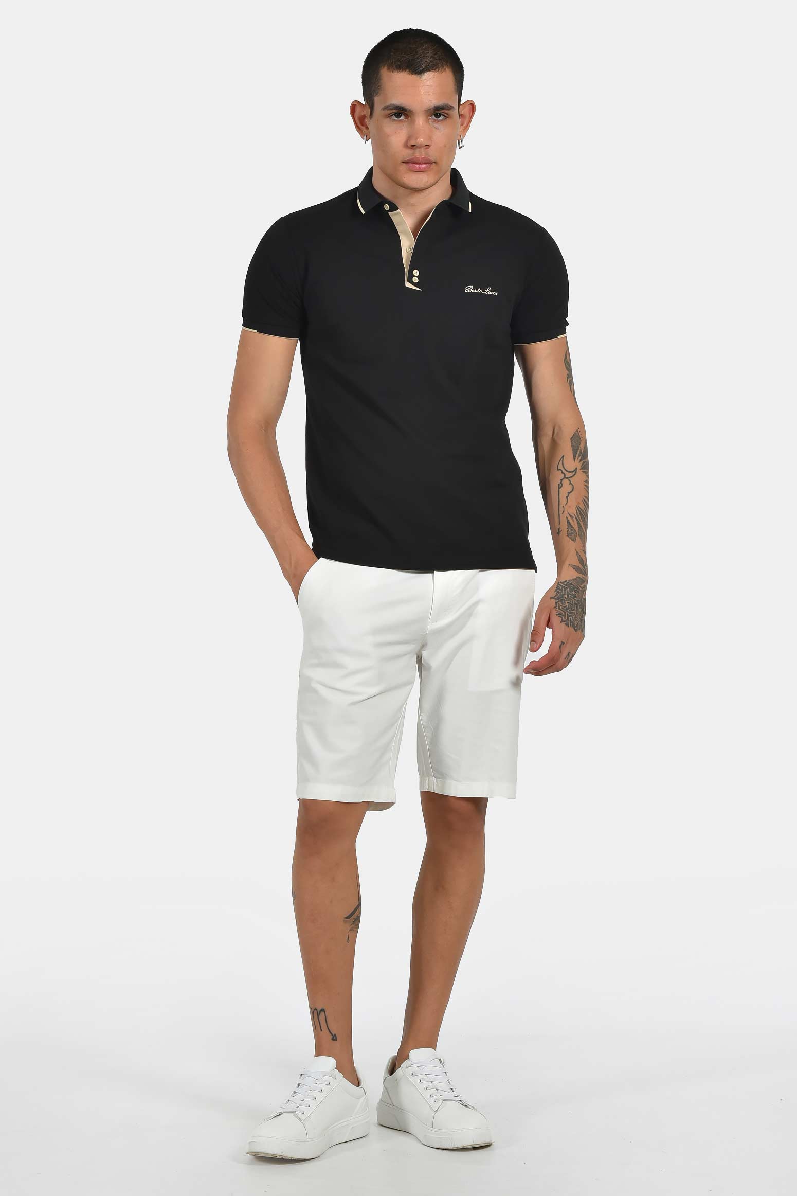 ανδρική-μπλούζα-polo-normal-fit-με-αντίθεση-στην-πατιλέτα-&-κέντημα-στήθους