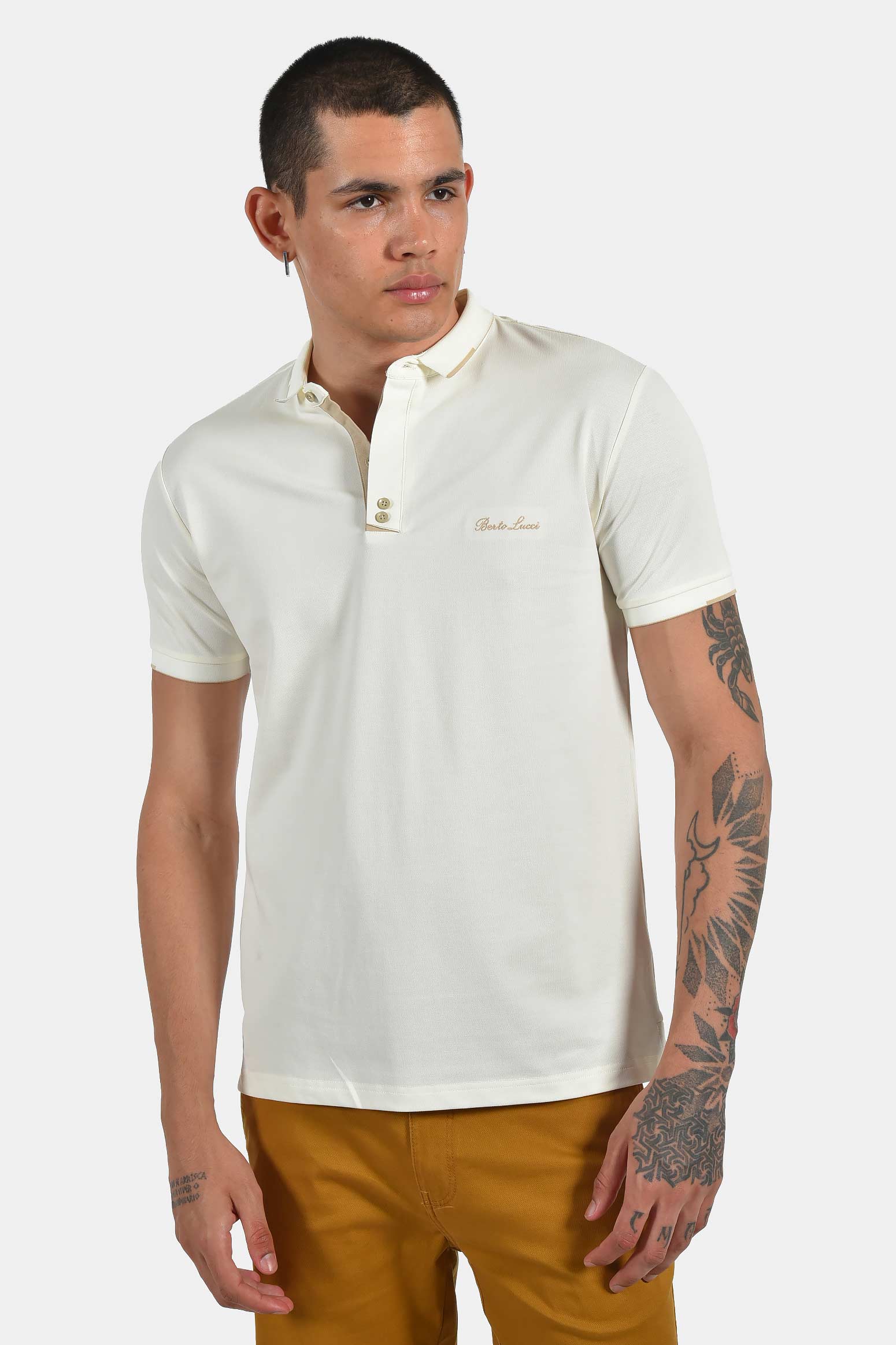 ανδρική-μπλούζα-polo-normal-fit-με-αντίθεση-στην-πατιλέτα-&-κέντημα-στήθους