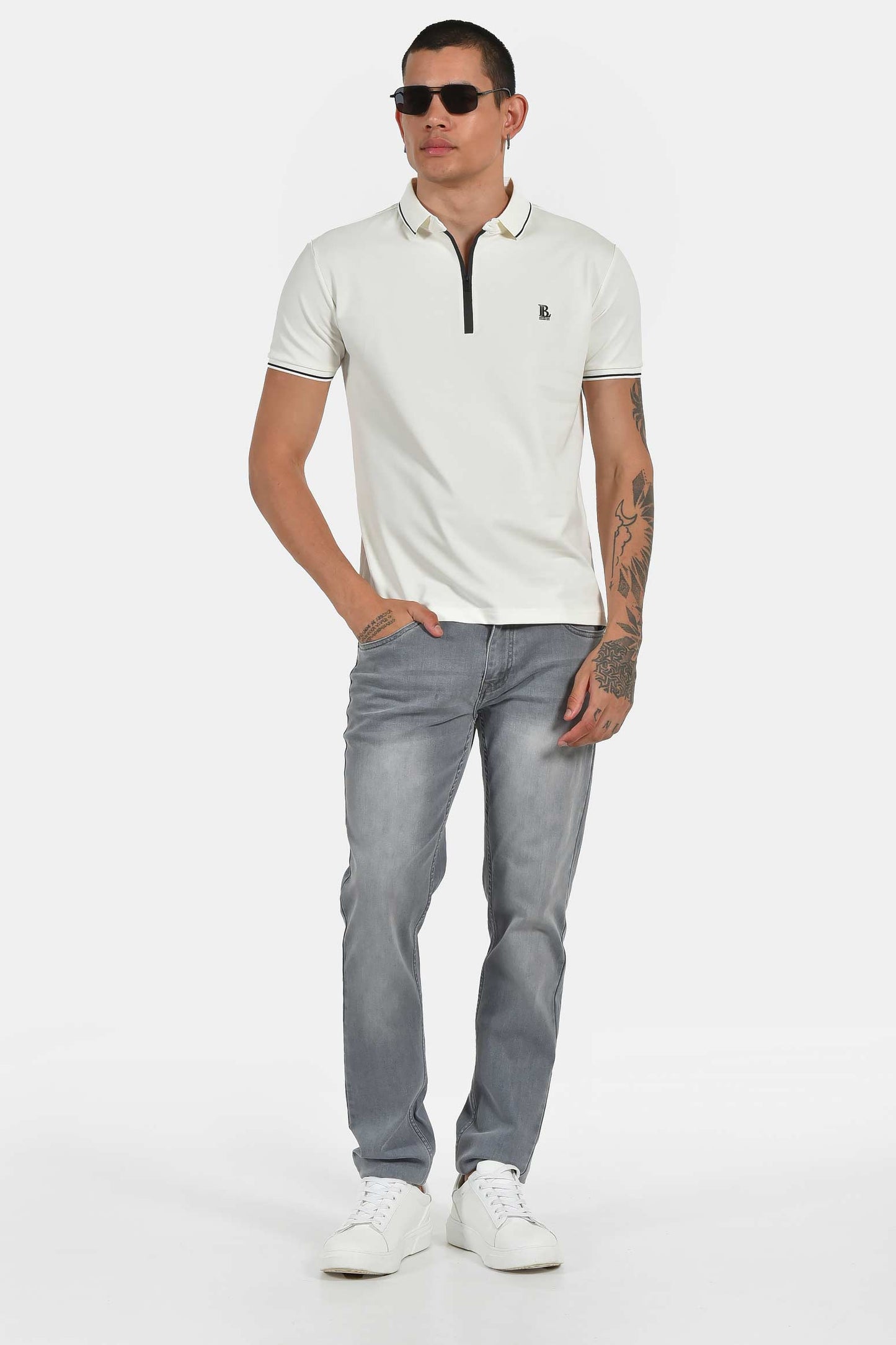 ανδρική-μπλούζα-polo-normal-fit-με-φερμουάρ-λαιμόκοψης-από-βαμβάκι-με-ελαστίνη