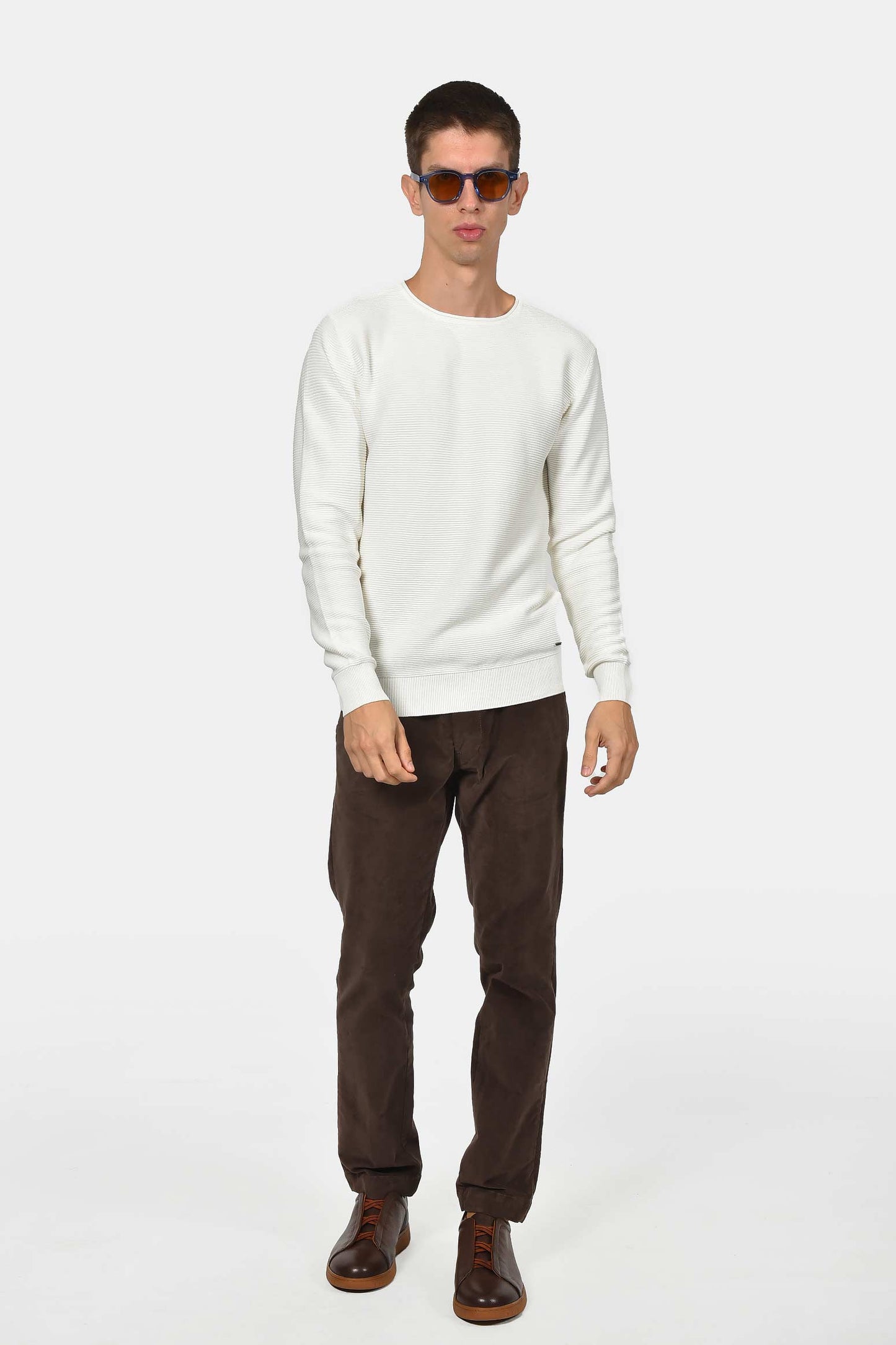 ανδρικό-βαμβακερό-πουλόβερ-stone-wash-με-ανάγλυφο-ριγέ-σχέδιο