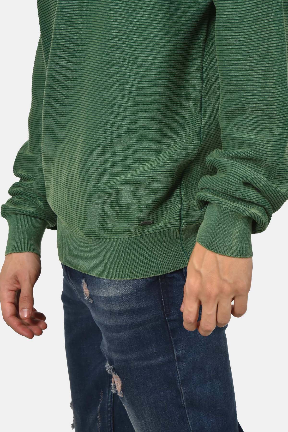 ανδρικό-βαμβακερό-πουλόβερ-stone-wash-με-ανάγλυφο-ριγέ-σχέδιο