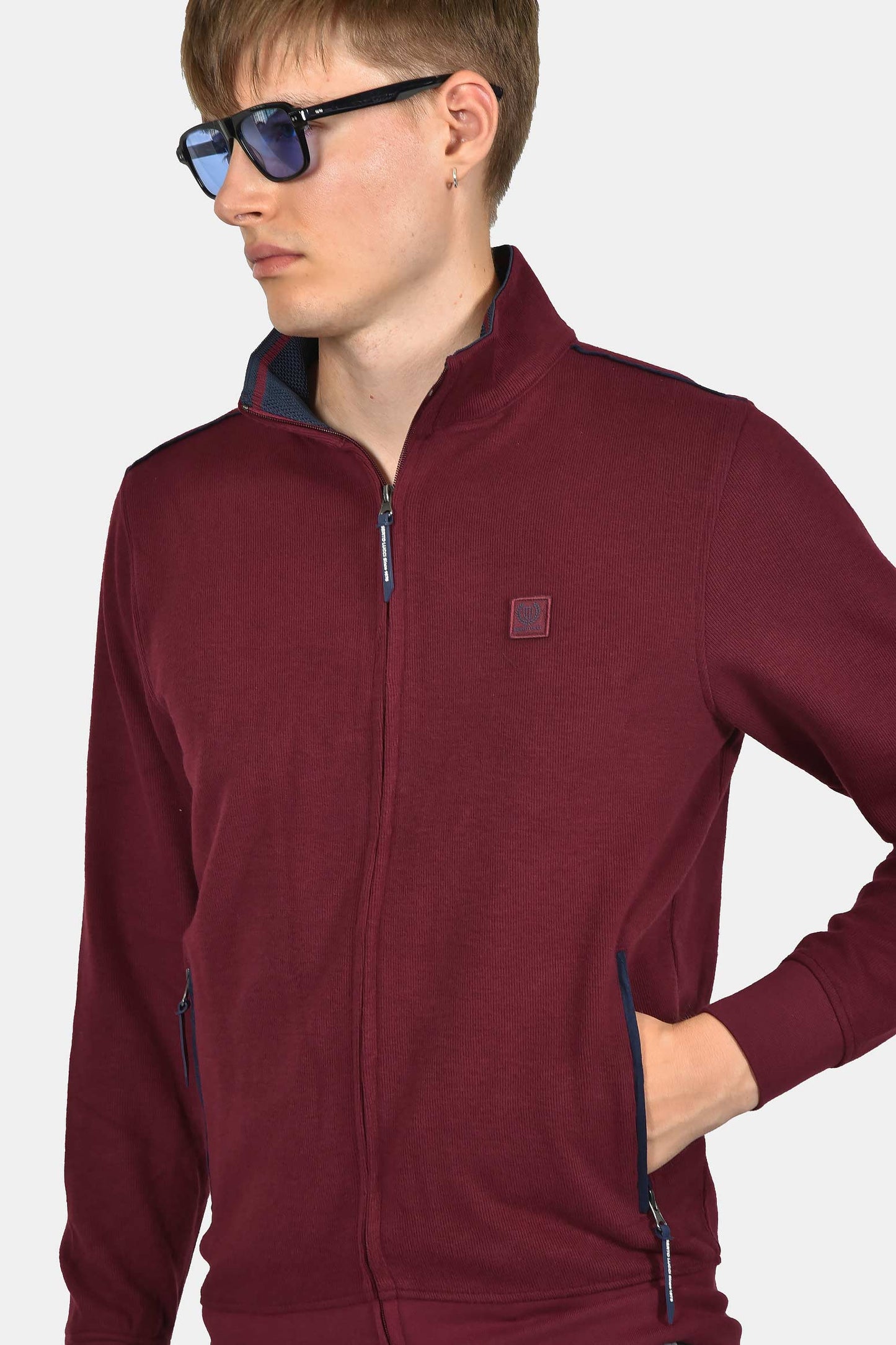 ανδρική-ζακέτα-φούτερ-normal-fit-με-φερμουάρ-και-πλαϊνές-τσέπες