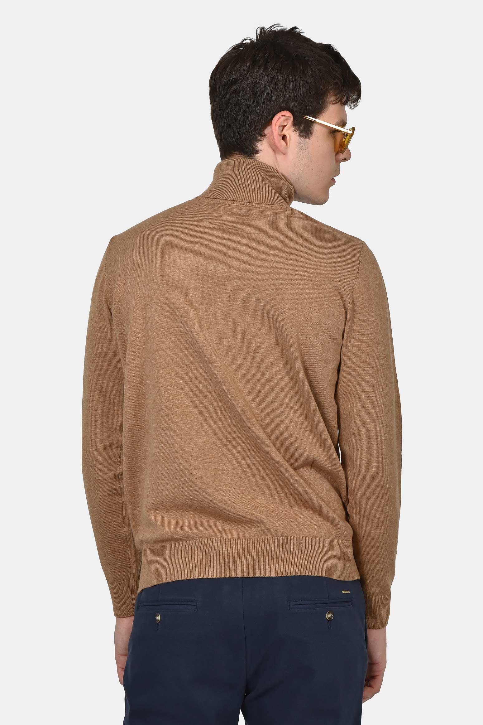 ανδρικό-ζιβάγκο-normal-fit-με-μαλακή-υφή