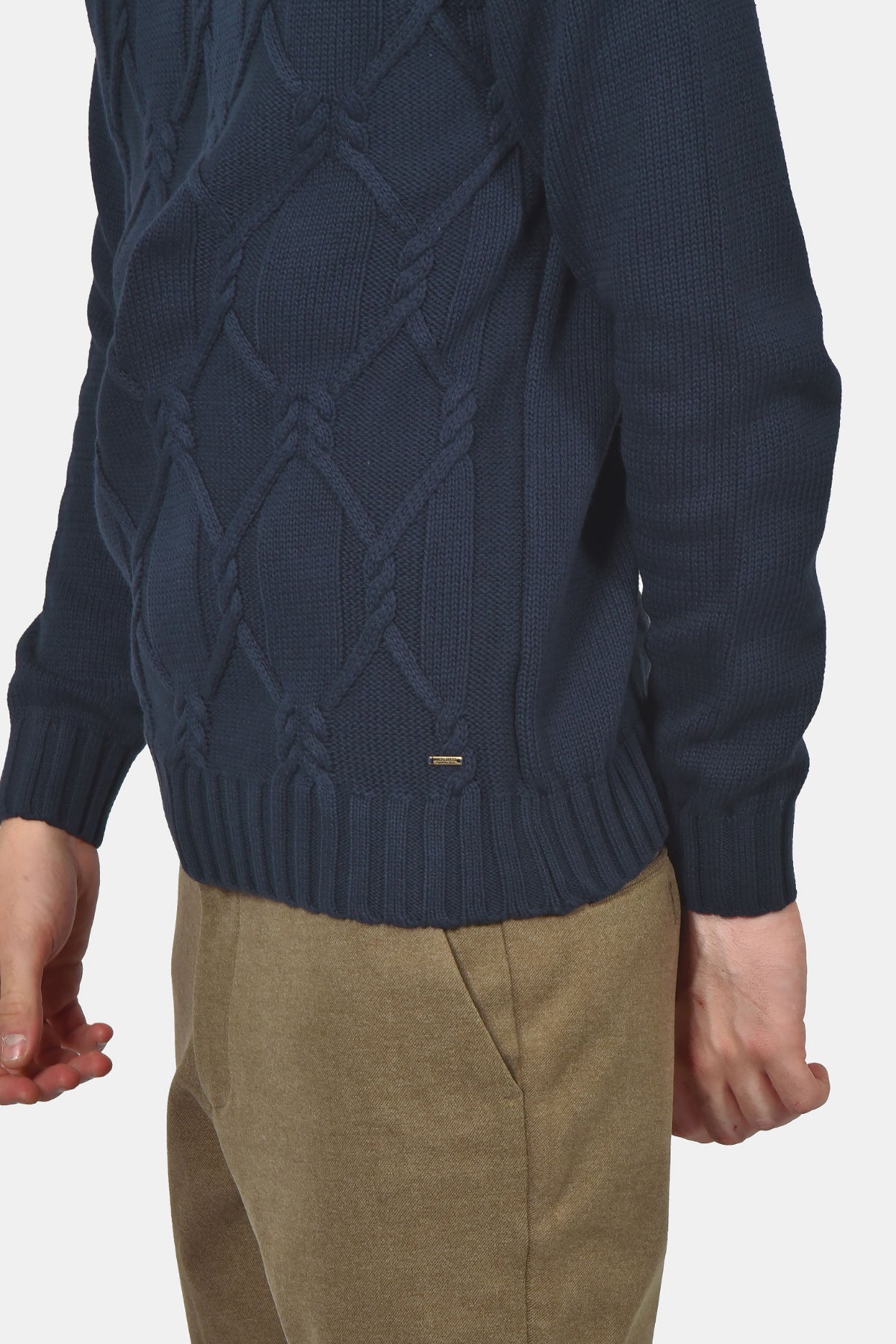 ανδρικό-βαμβακερό-ζιβάγκο-με-σχέδιο-πλεξούδα