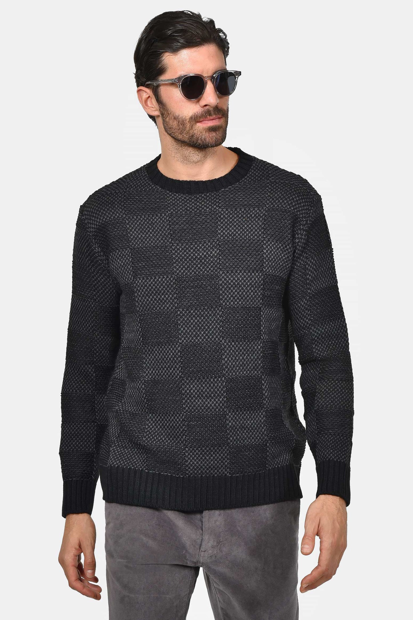 ανδρικό-πουλόβερ-με-σχέδιο-σκακιέρα