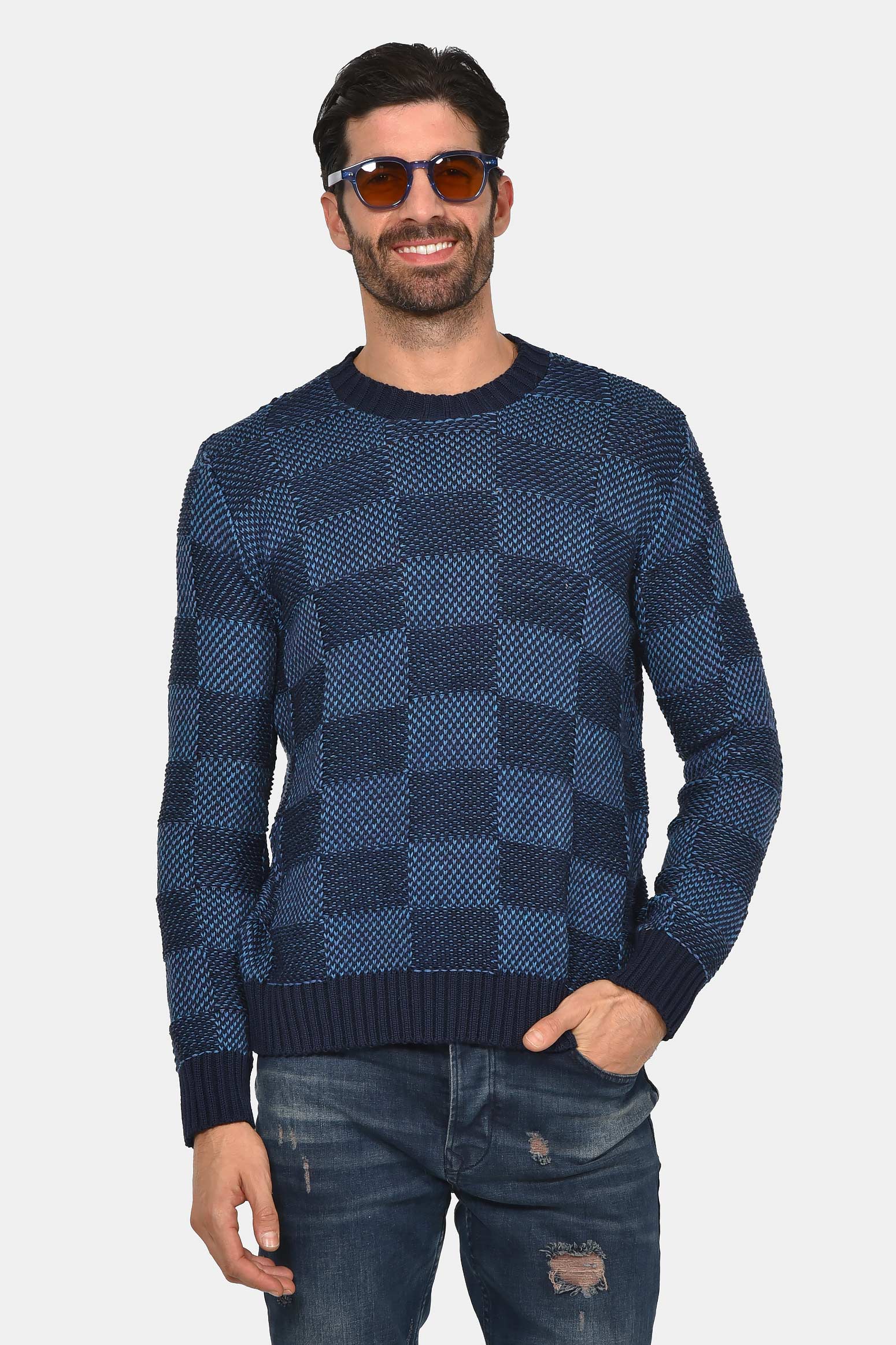 ανδρικό-πουλόβερ-με-σχέδιο-σκακιέρα