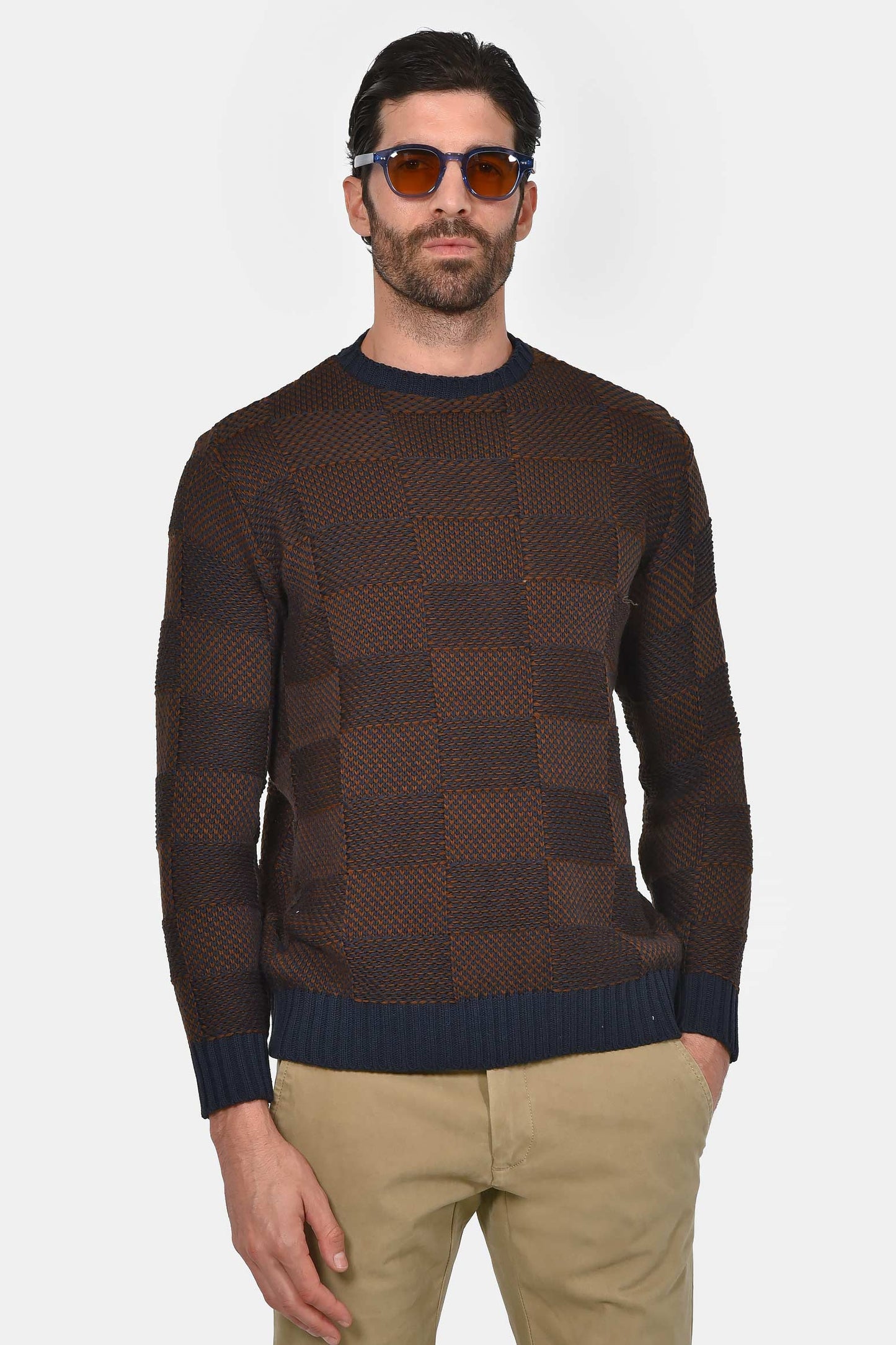 ανδρικό-πουλόβερ-με-σχέδιο-σκακιέρα