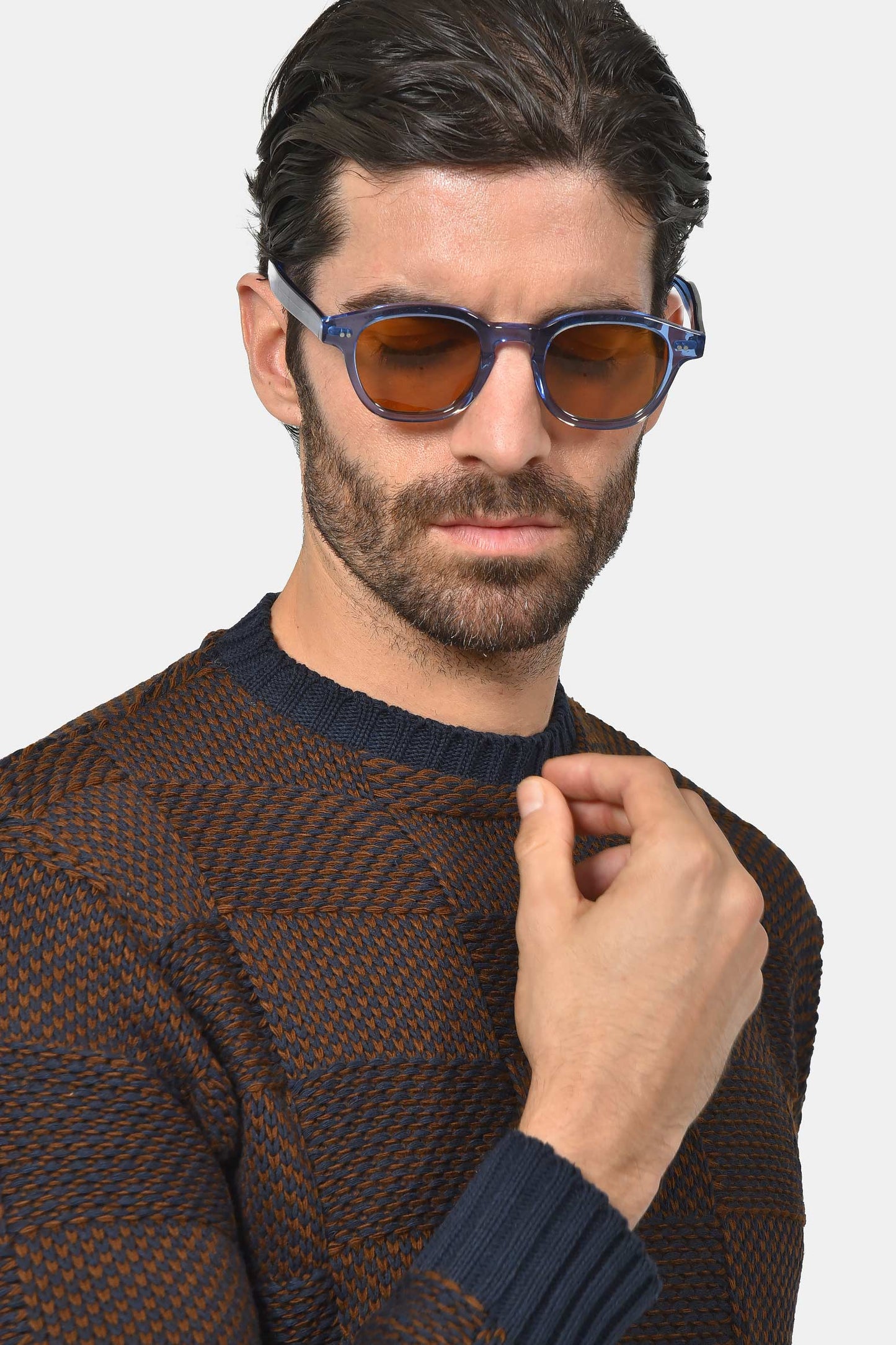 ανδρικό-πουλόβερ-με-σχέδιο-σκακιέρα