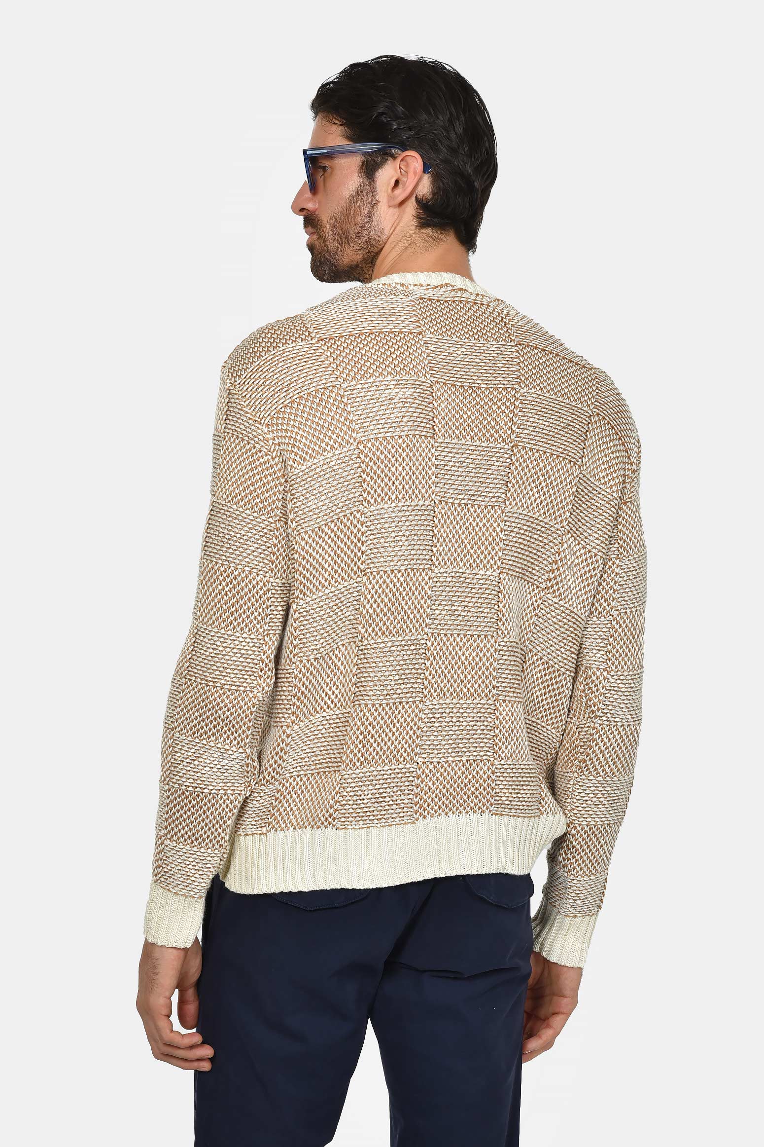 ανδρικό-πουλόβερ-με-σχέδιο-σκακιέρα