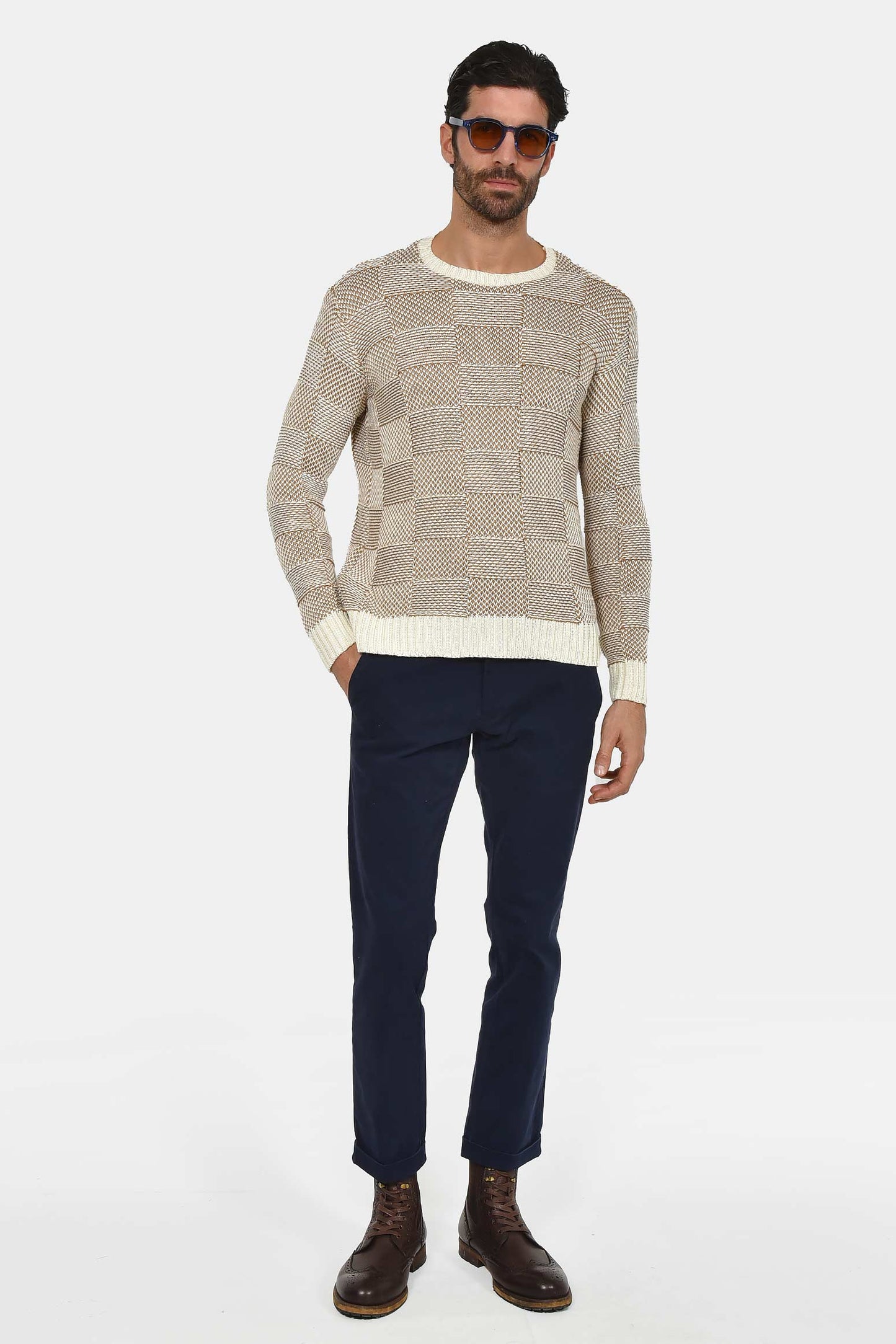 ανδρικό-πουλόβερ-με-σχέδιο-σκακιέρα