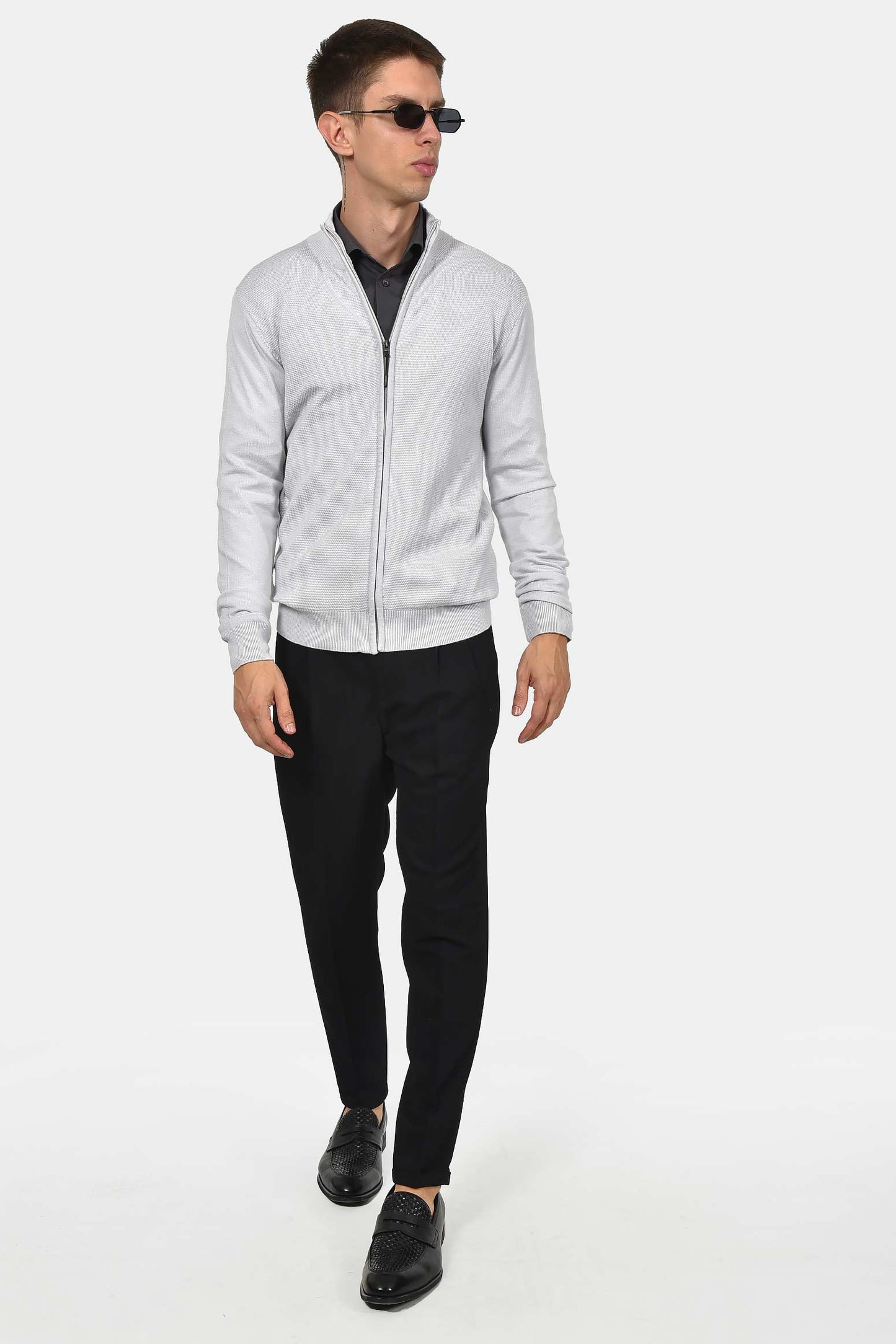 ανδρική-βαμβακερή-ζακέτα-με-φερμουάρ-και-πλαϊνές-τσέπες