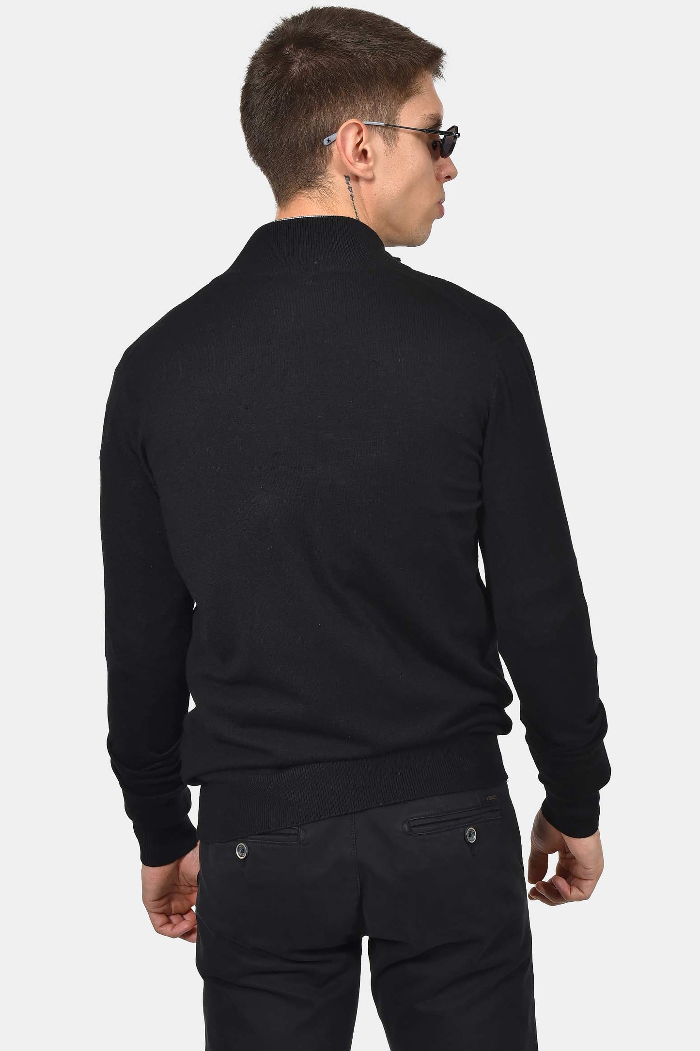 ανδρική-βαμβακερή-ζακέτα-με-φερμουάρ-και-πλαϊνές-τσέπες