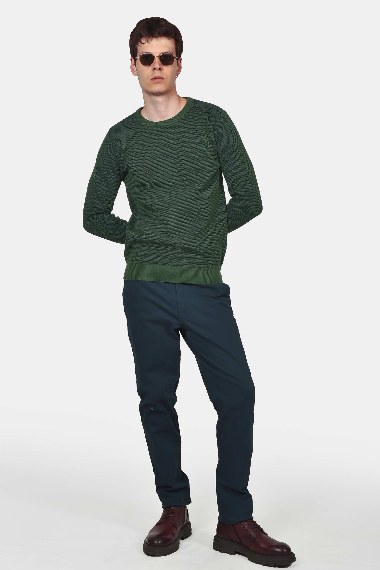 ανδρικό-πουλόβερ-normal-fit-με-ανάγλυφη-πλέξη