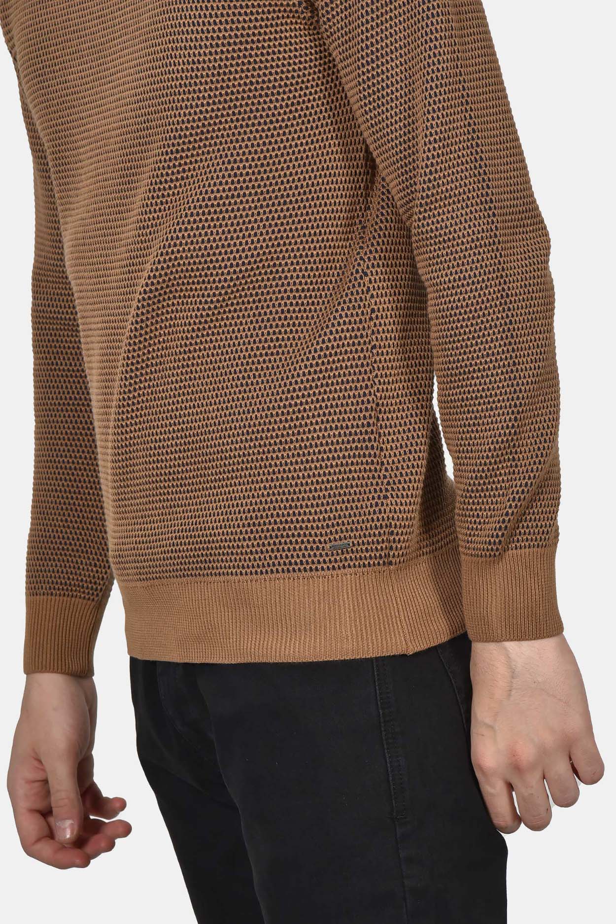 ανδρικό-πουλόβερ-normal-fit-με-ανάγλυφη-πλέξη
