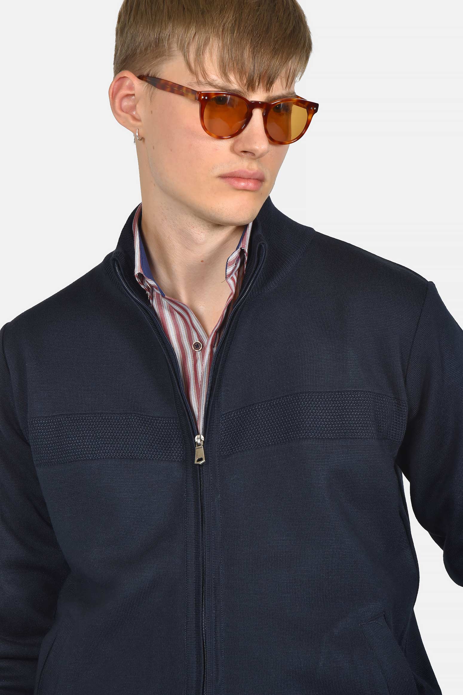 ανδρική-πλεκτή-ζακέτα-normal-fit-με-φερμουάρ