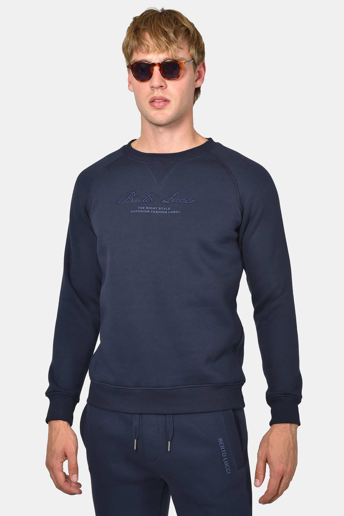 ανδρικό-φούτερ-με-κέντημα-berto-lucci