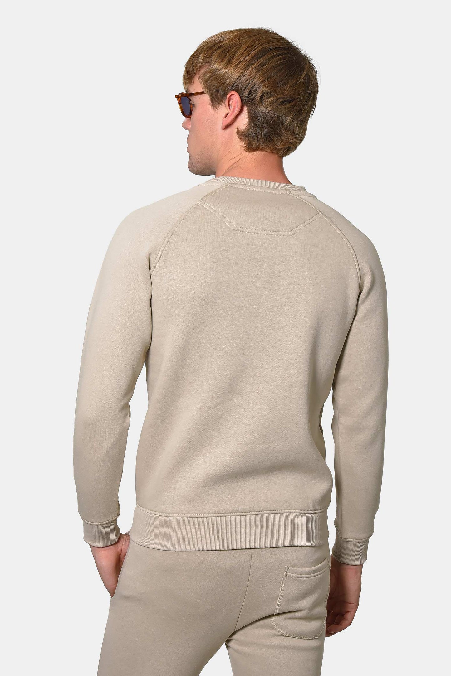 ανδρικό-φούτερ-με-κέντημα-berto-lucci