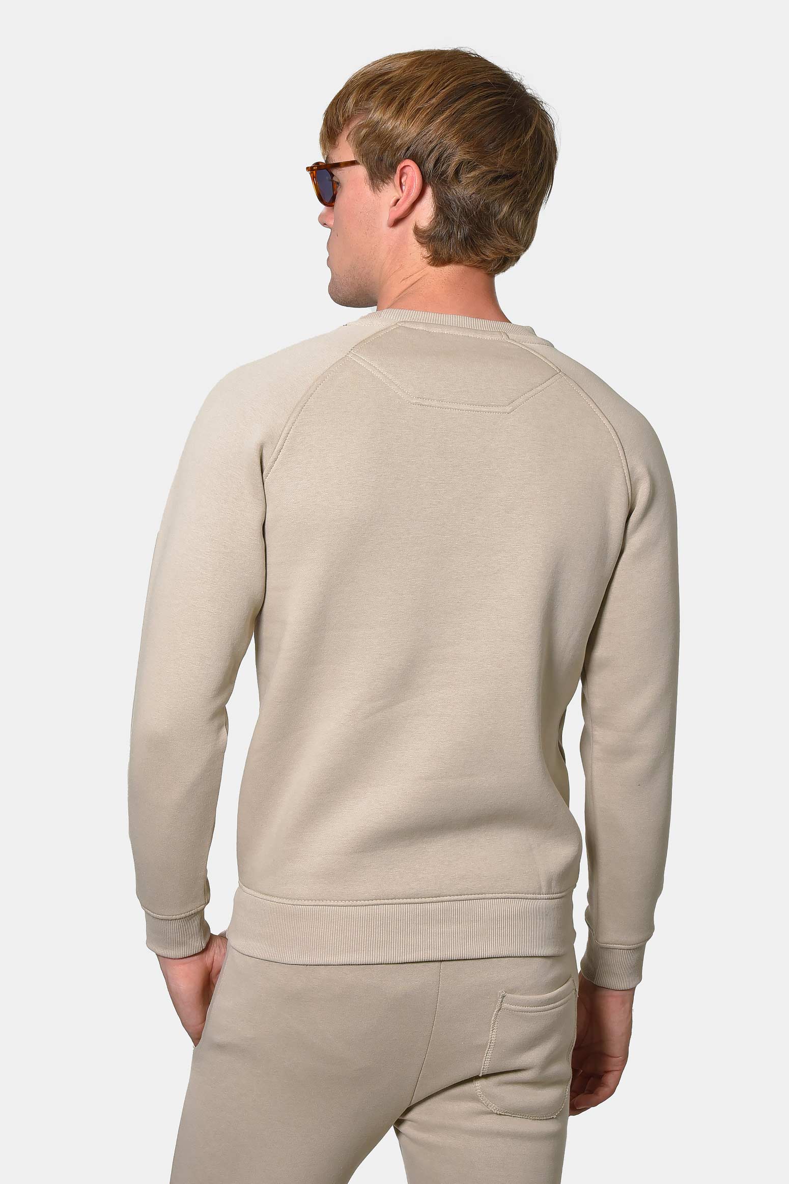 ανδρικό-φούτερ-με-κέντημα-berto-lucci