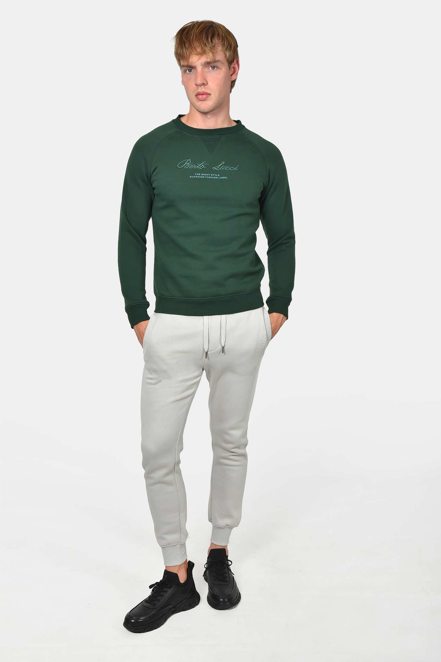 ανδρικό-φούτερ-με-κέντημα-berto-lucci