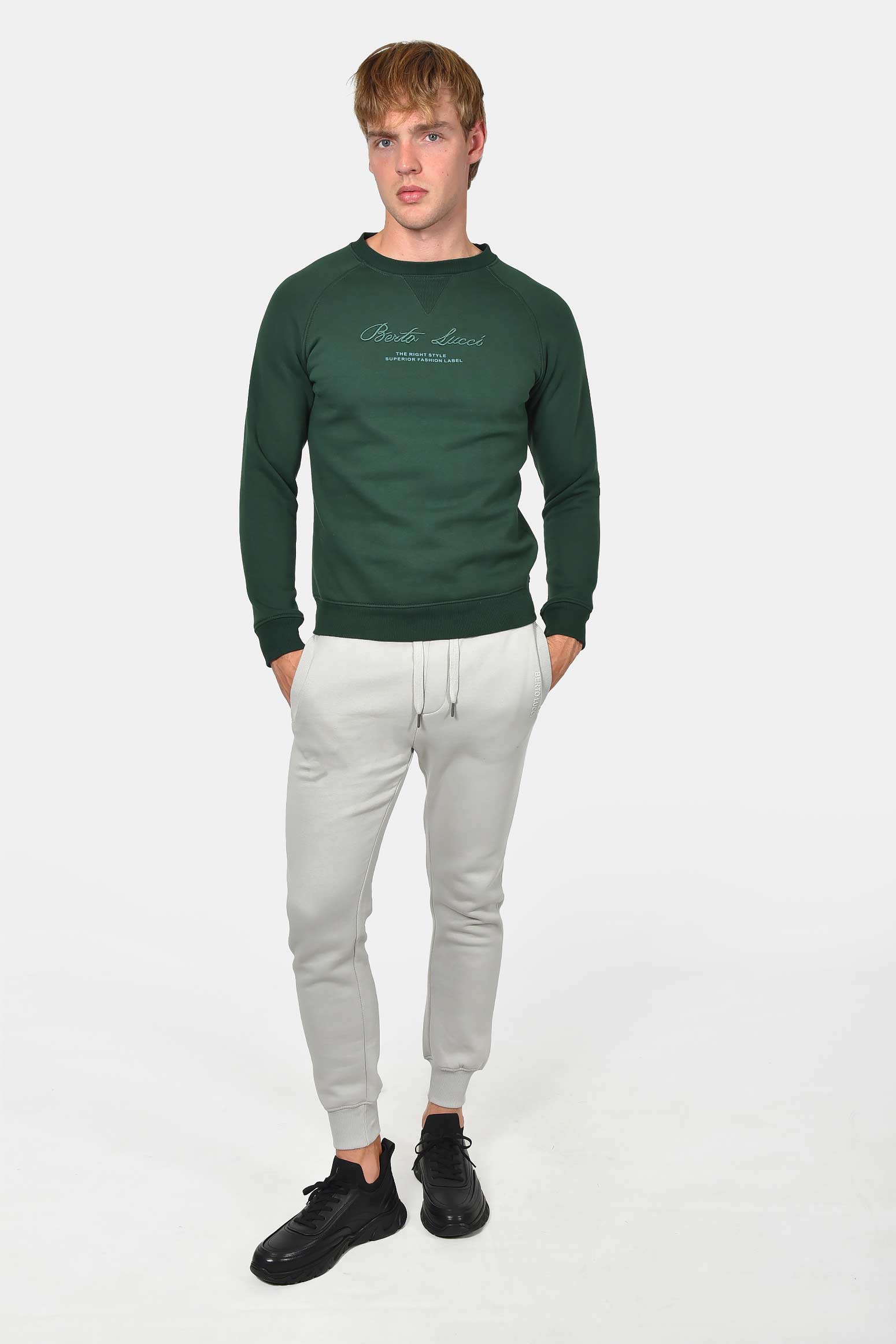 ανδρικό-φούτερ-με-κέντημα-berto-lucci