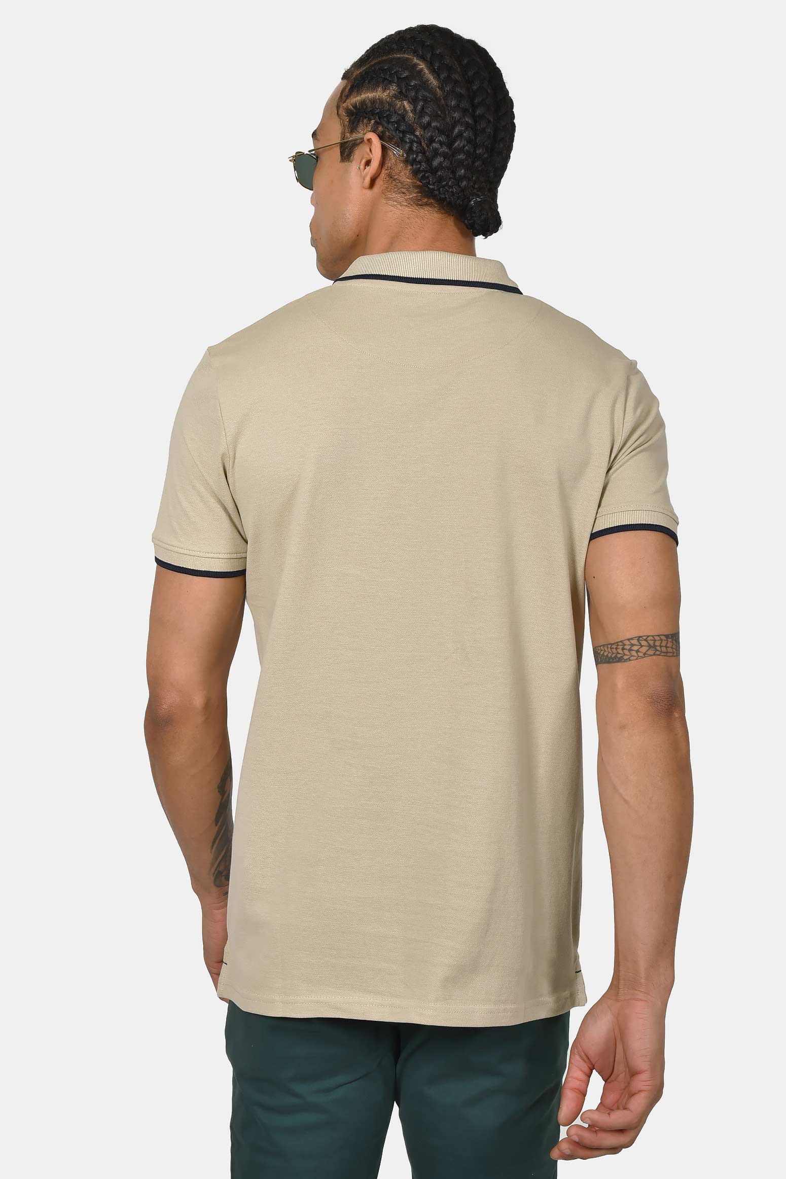 ανδρική-μπλούζα-polo-normal-fit-από-100%-βαμβάκι-με-ριγέ-τελειώματα-&-minimal-logo