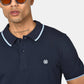 ανδρική-μπλούζα-polo-normal-fit-από-100%-βαμβάκι-με-ριγέ-τελειώματα-&-minimal-logo