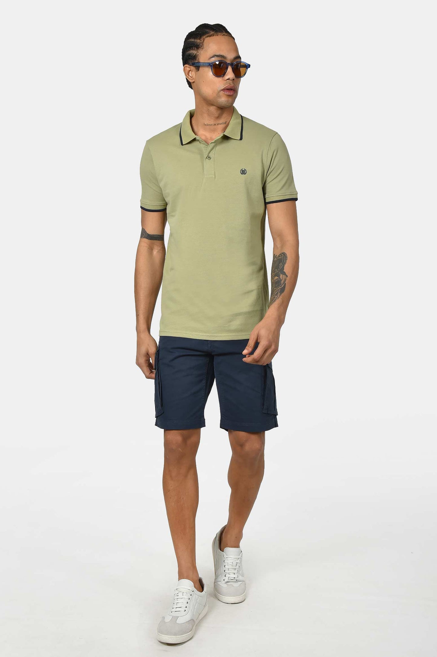 ανδρική-μπλούζα-polo-normal-fit-από-100%-βαμβάκι-με-ριγέ-τελειώματα-&-minimal-logo