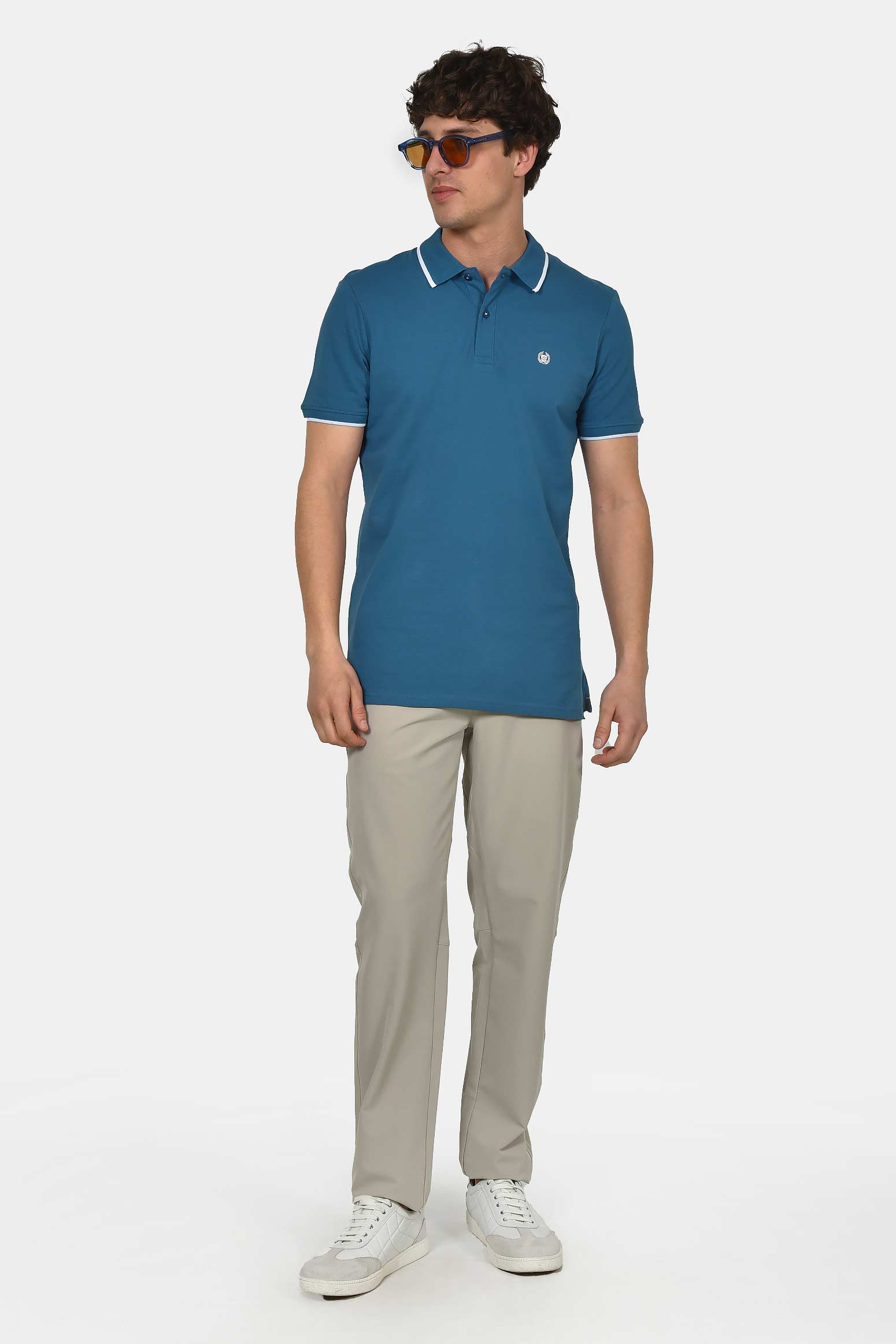 ανδρική-μπλούζα-polo-normal-fit-από-100%-βαμβάκι-με-ριγέ-τελειώματα-&-minimal-logo