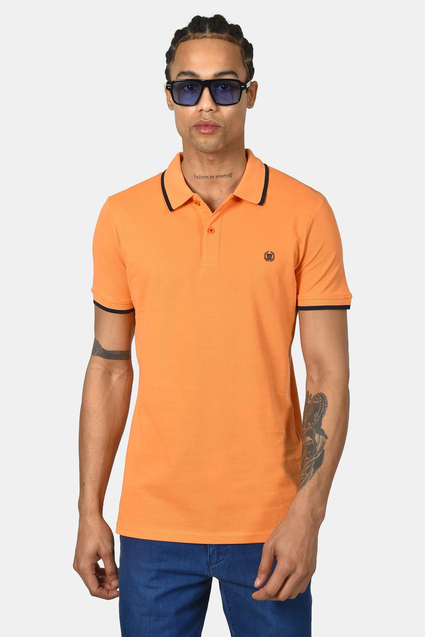 ανδρική-μπλούζα-polo-normal-fit-από-100%-βαμβάκι-με-ριγέ-τελειώματα-&-minimal-logo