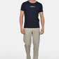 ανδρικό-t-shirt-normal-fit-από-100-βαμβάκι-με-λευκή-ρίγα-στο-γιακά-minimal-logo-print