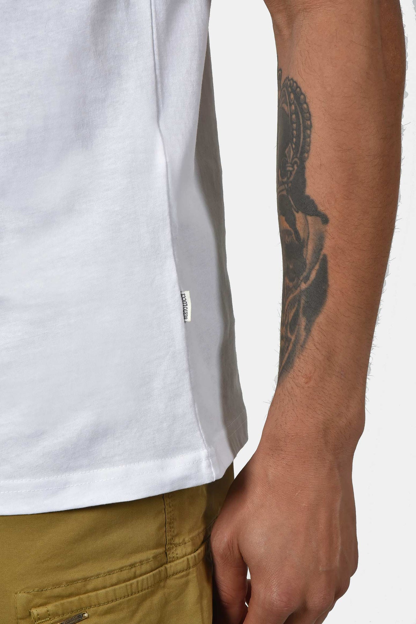 ανδρικό-t-shirt-normal-fit-100%-βαμβακερό-minimal-berto-lucci-στάμπα