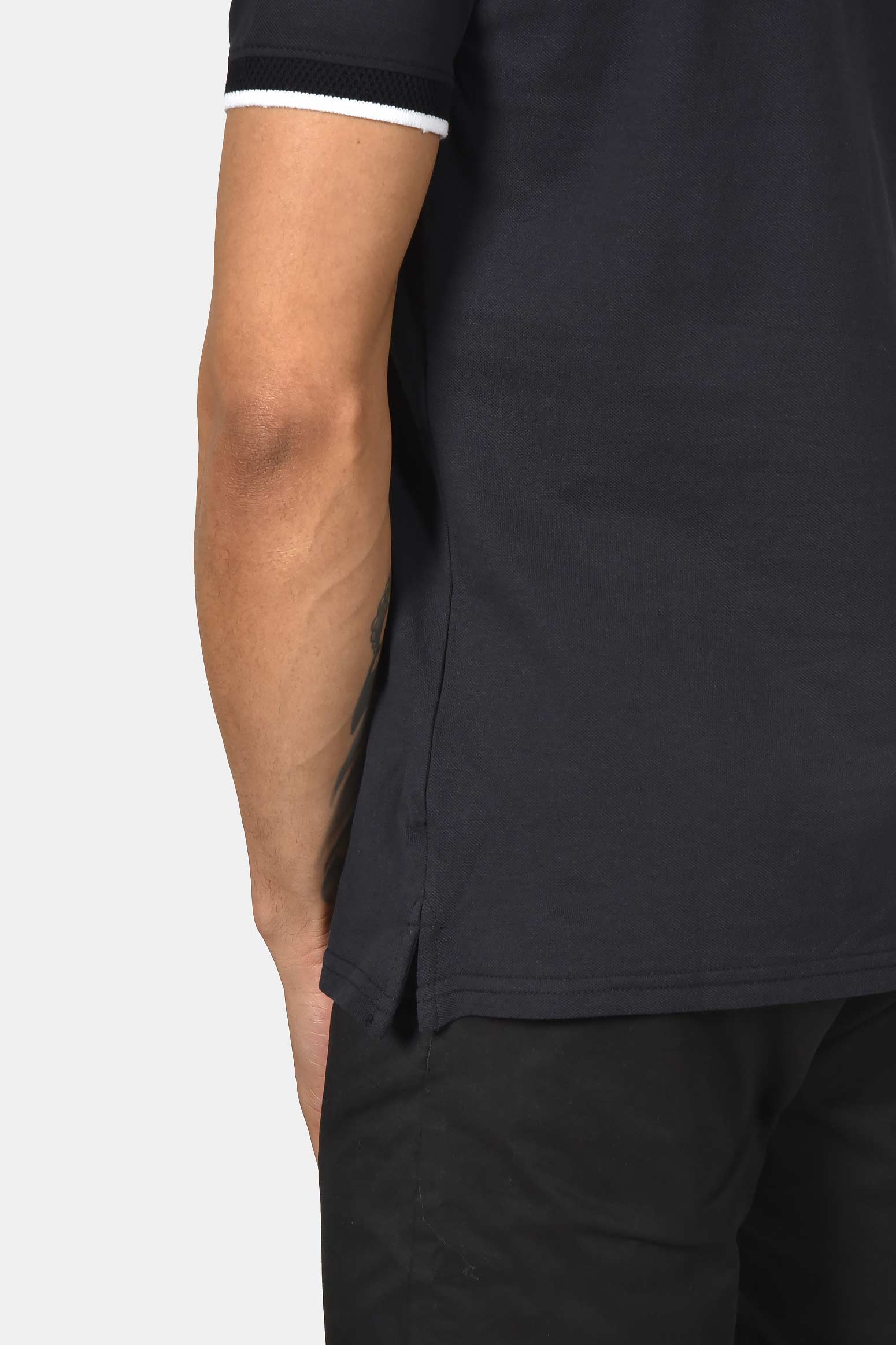 ανδρική-μπλούζα-polo-από-100%-βαμβάκι-normal-fit-με-ανοιχτό-γιακά-και-textured-λεπτομέρεια