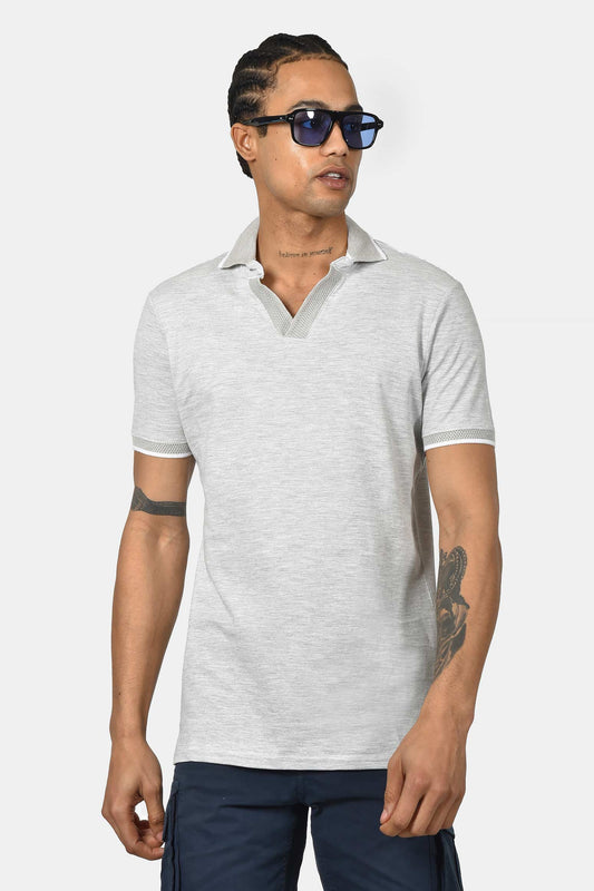 ανδρική-μπλούζα-polo-από-100%-βαμβάκι-normal-fit-με-ανοιχτό-γιακά-και-textured-λεπτομέρεια