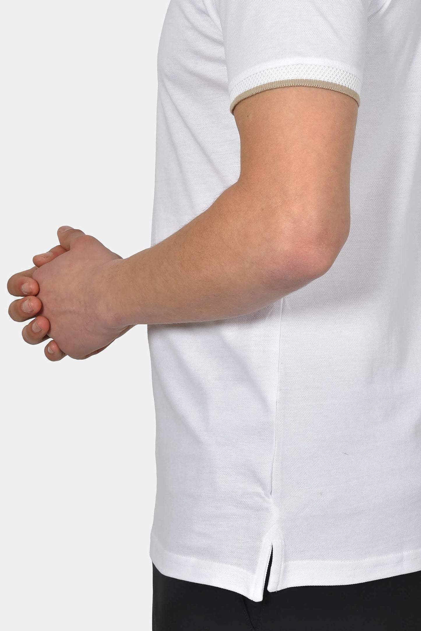 ανδρική-μπλούζα-polo-από-100%-βαμβάκι-normal-fit-με-ανοιχτό-γιακά-και-textured-λεπτομέρεια